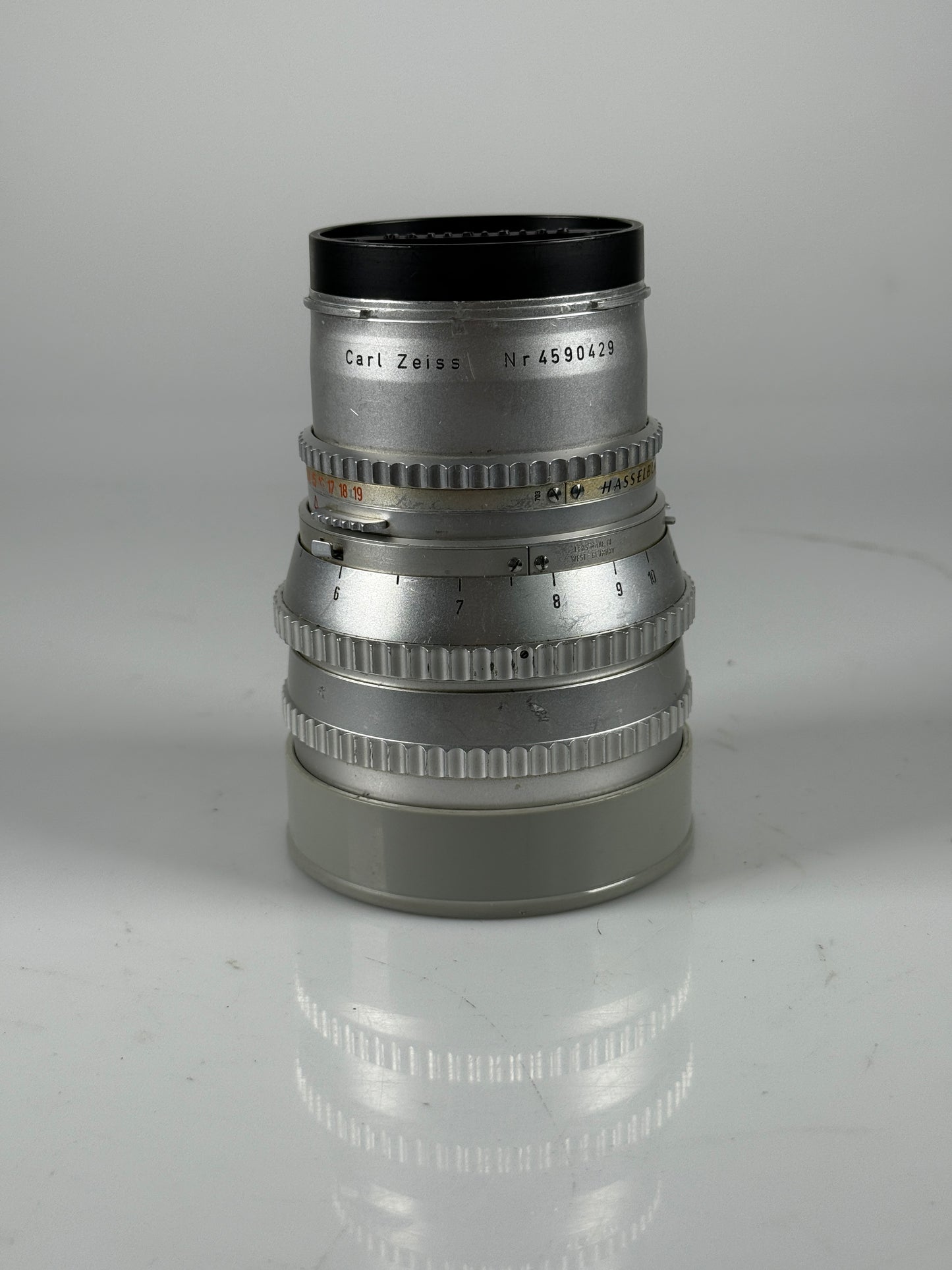 Hasselblad 150mm f4 Zeiss Sonnar C Lens 150/4 Chrome