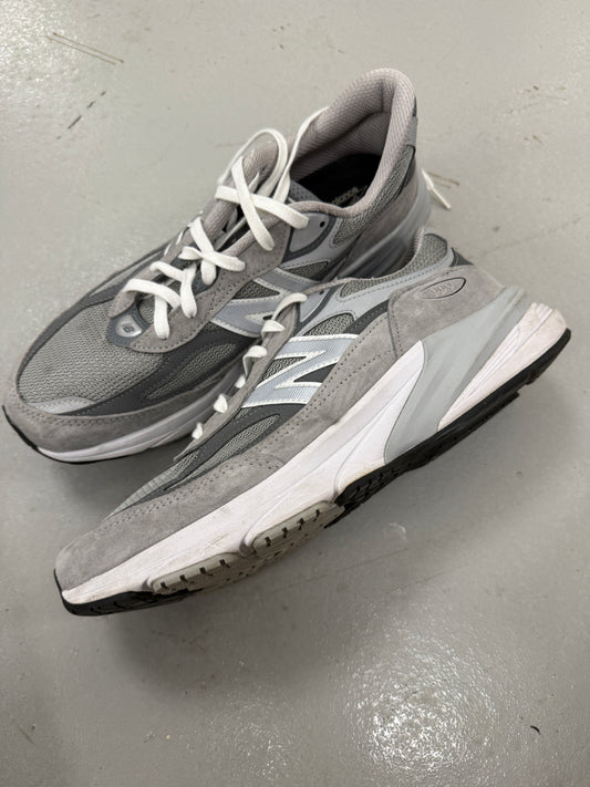 New Balance Size 11.5 Made in USA 990v6 Shoes Sneakers Running Sports Training