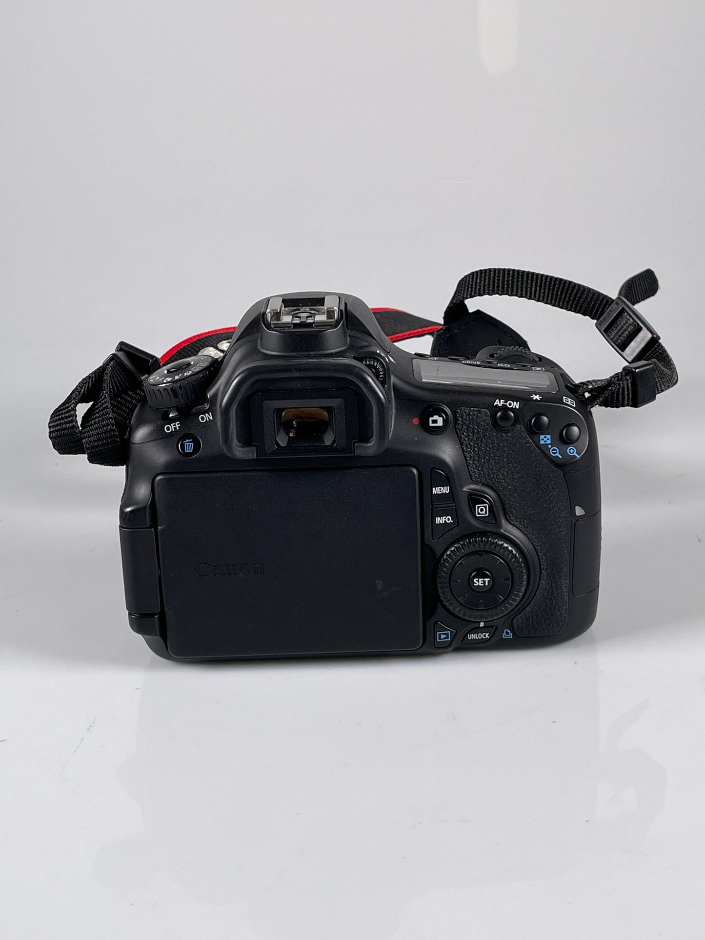 Canon 60D Digital SLR Camera Body 18.0MP