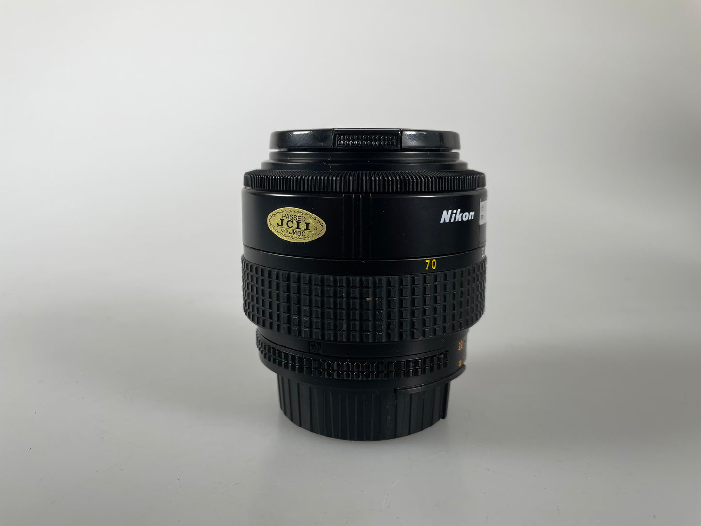 Nikon Nikkor AF 35-70mm f3.3-4.5 Lens Early