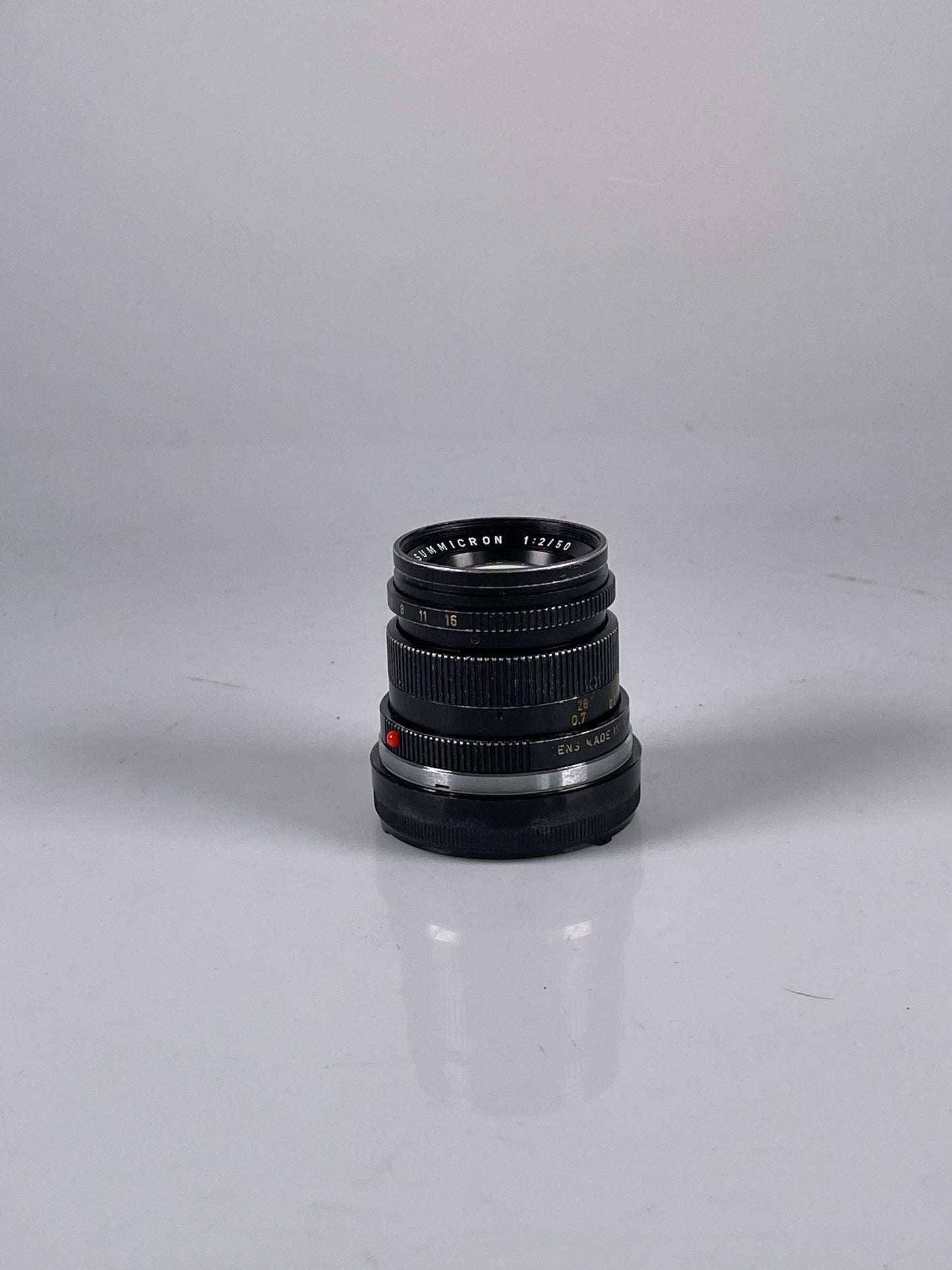 Leica M mount 50mm F2 Summicron V3 version 3 lens