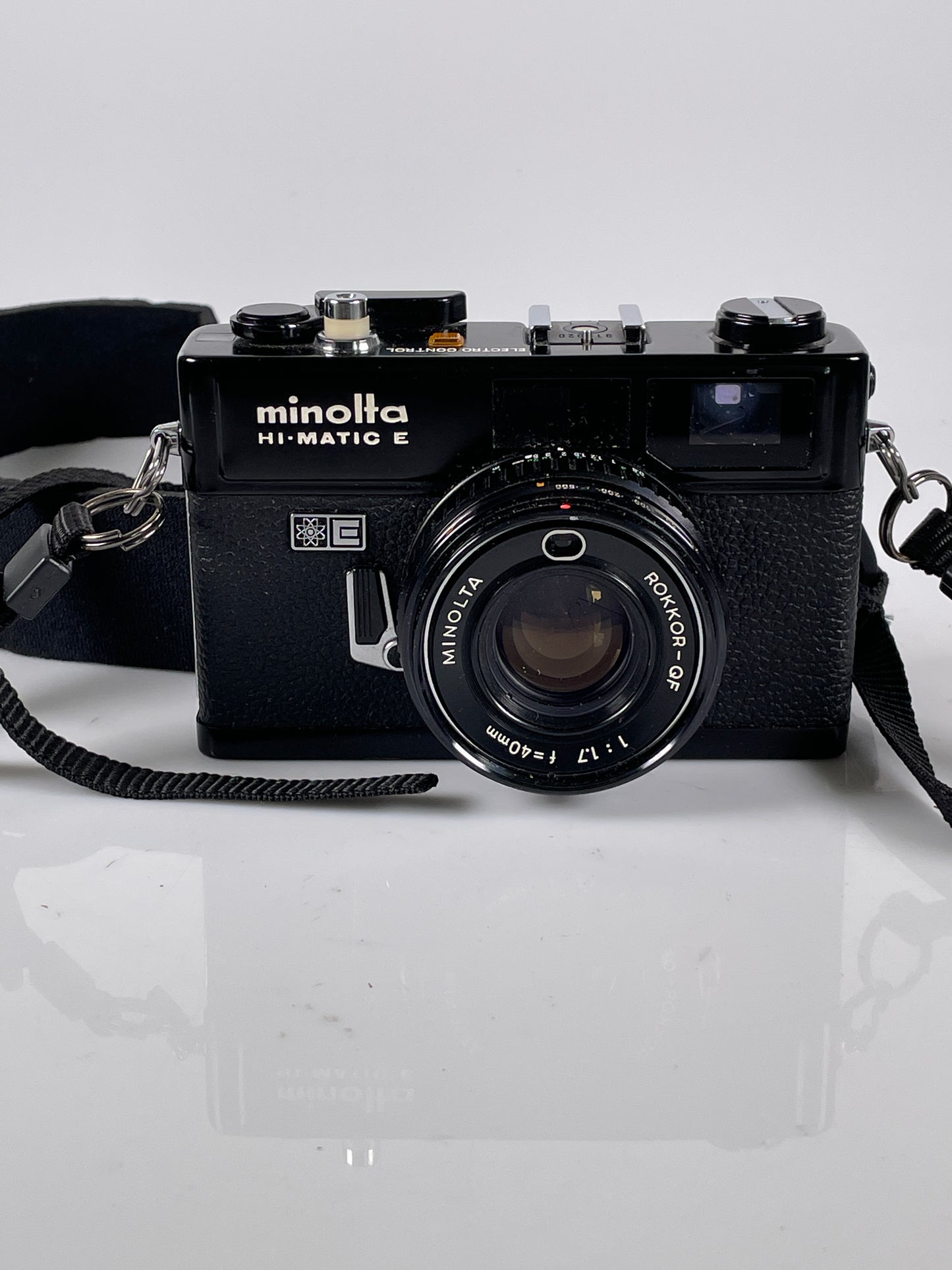 MINOLTA Hi Matic E Rangefinder 35mm Film Camera Black