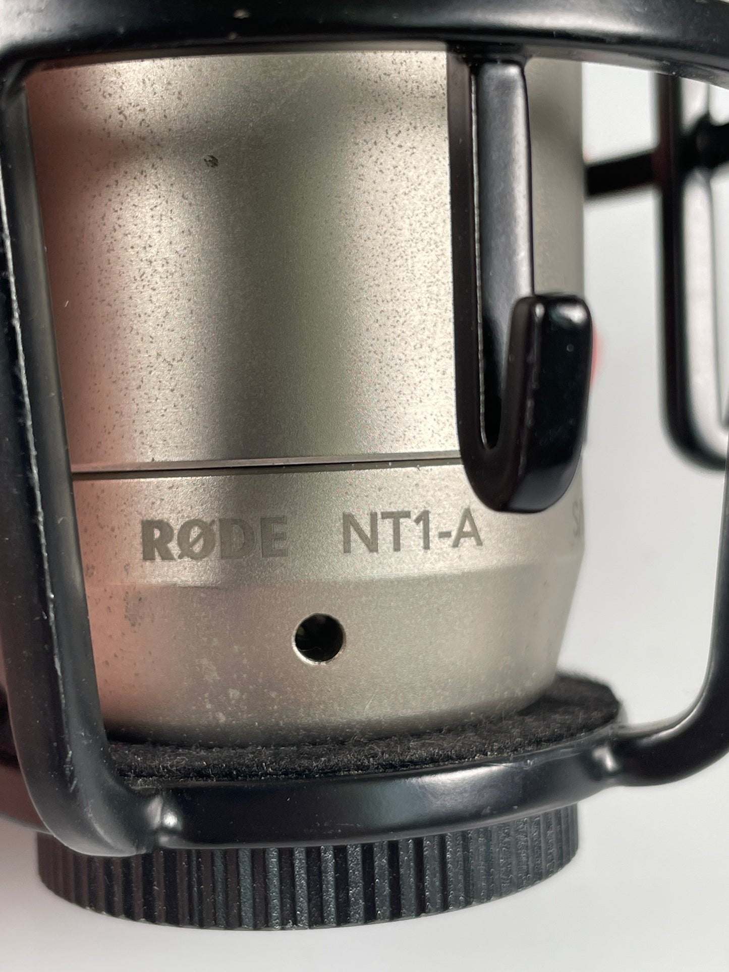 RODE NT1-A STUDIO CONDENSER MICROPHONE KIT