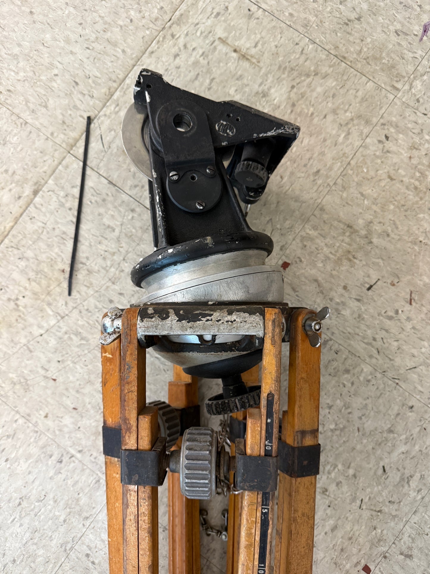 Arri wooden tripod with tilt head RARE vintage