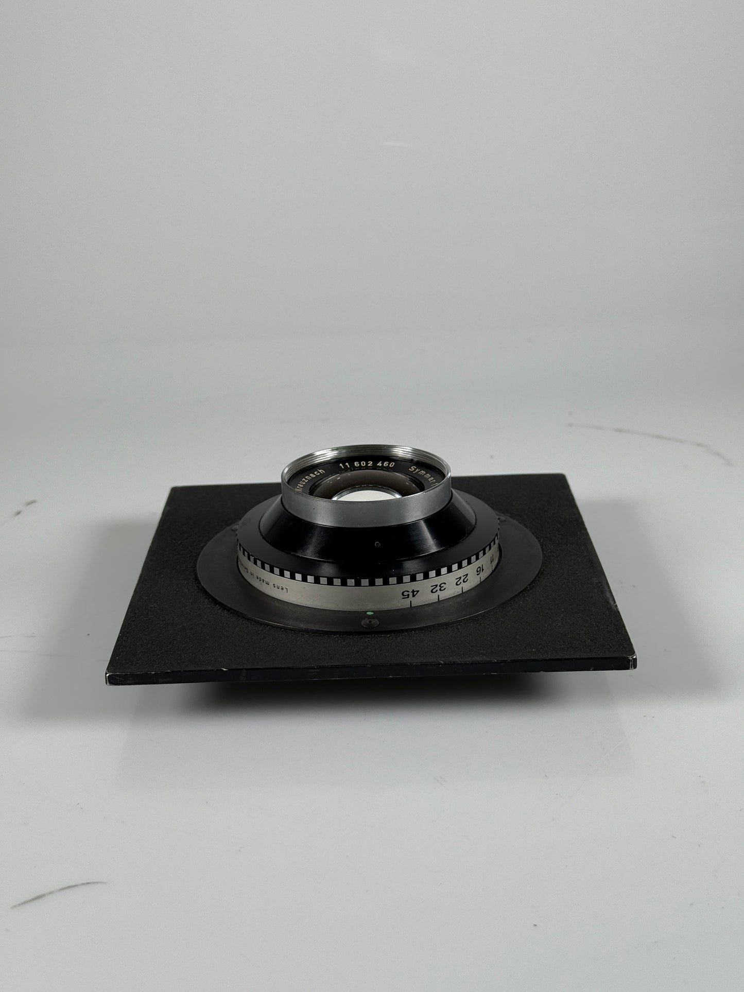 Schneider Kreuznach Symmar 150mm f6.8 265mm f12 convertible lens in DB shutter