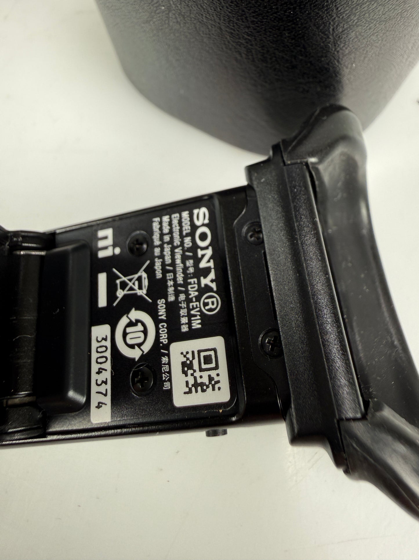 Sony FDA-EV1M Electronic Viewfinder for Sony RX1 Digital Camera Series - Black
