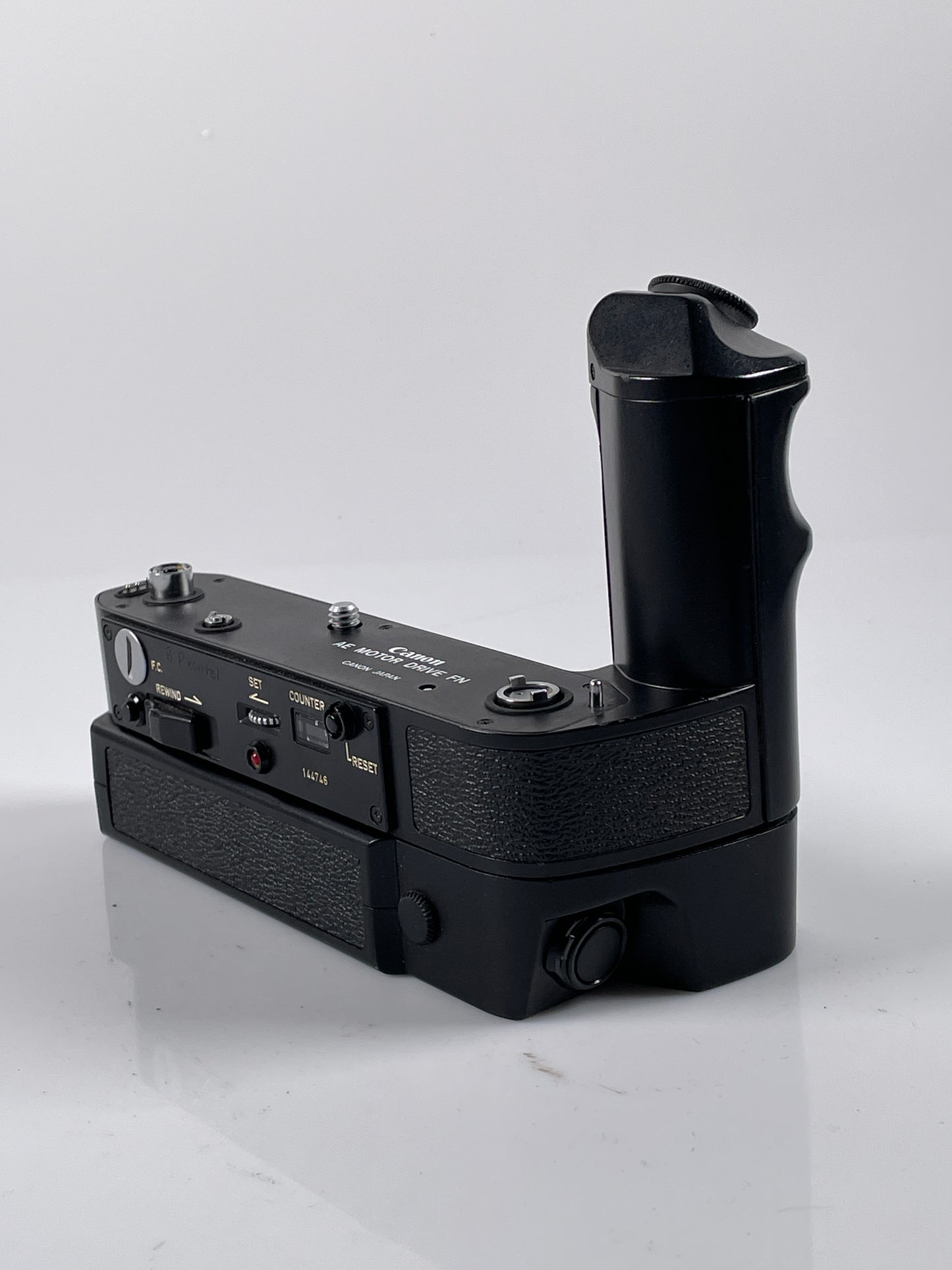 Canon AE Motor Drive FN for New F-1n Tested with Nicad battery