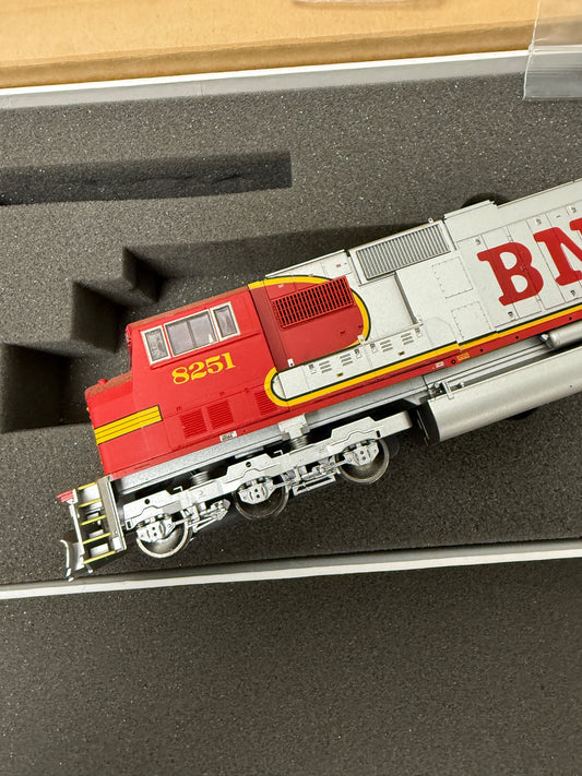 Athearn G6134 HO Scale BNSF SD75M Diesel Locomotive