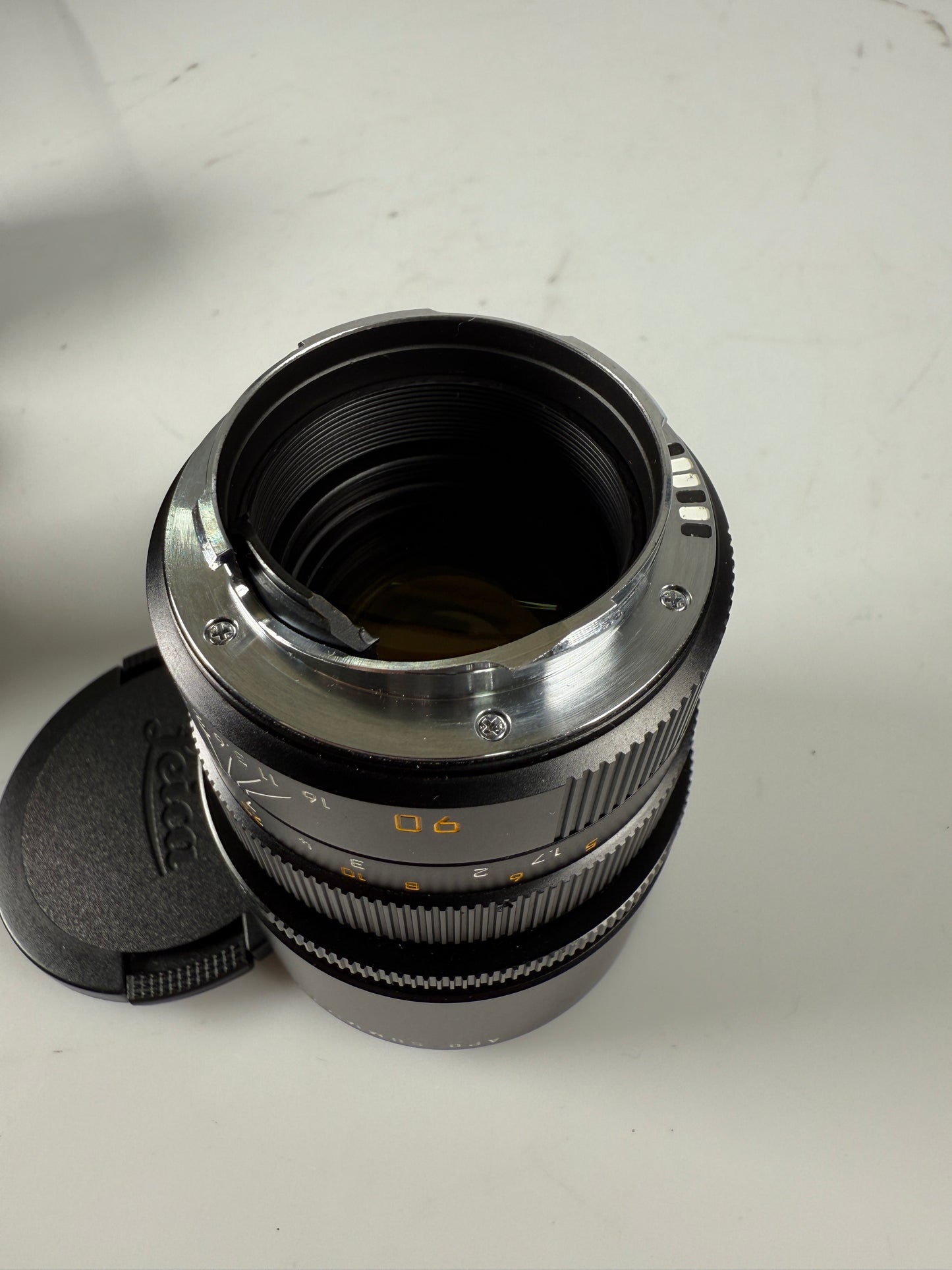 Leica 11884 90mm f2 APO Summicron-M ASPH Black E55 6-Bit Lens