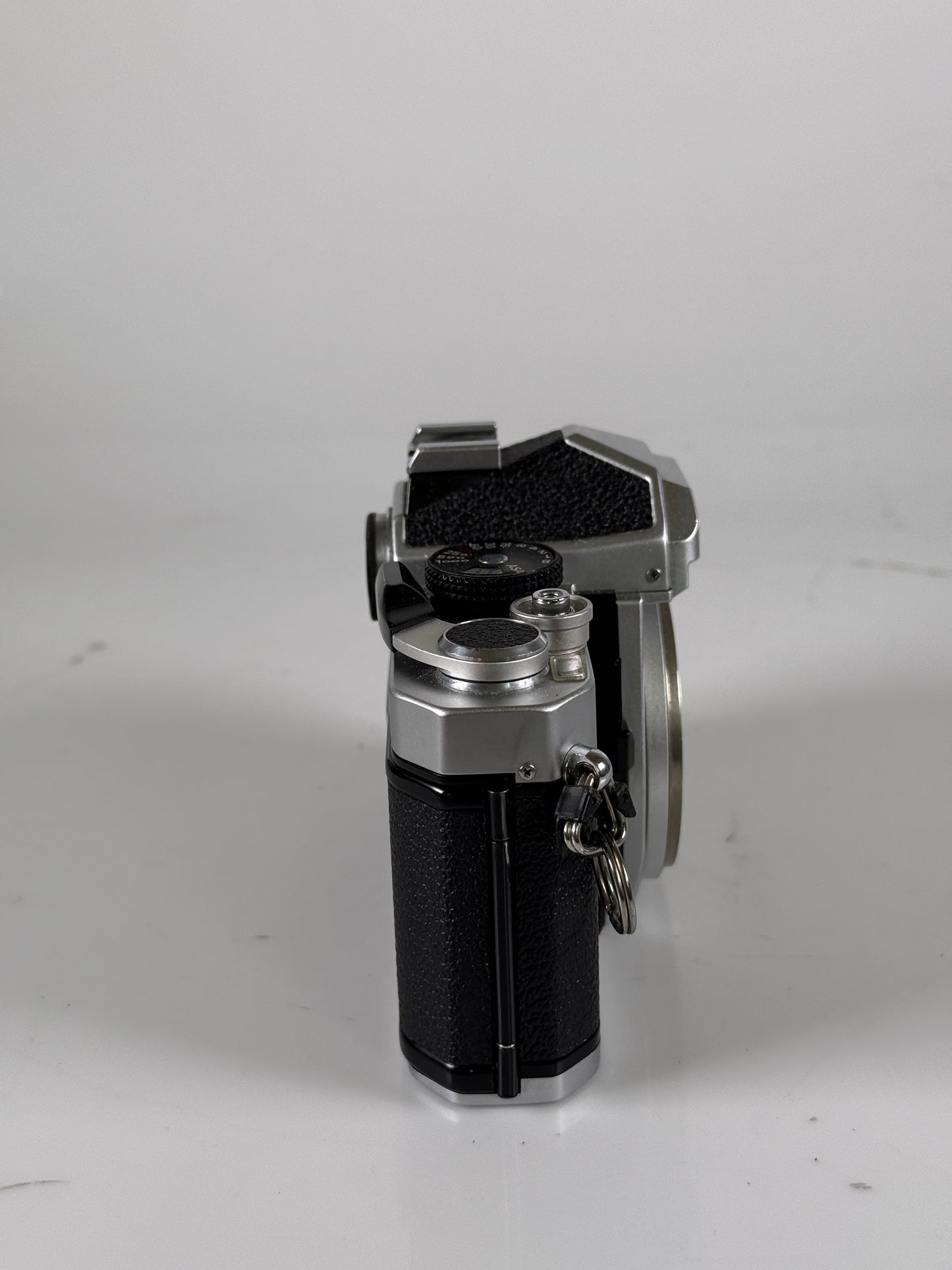 Nikon FM 35mm SLR Film Camera Chrome Body