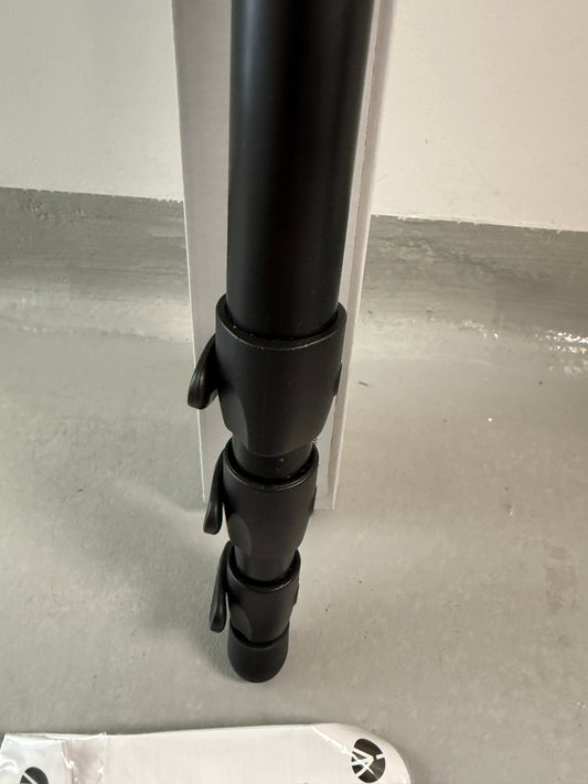 Manfrotto 680B Compact Professional Photo 4-Section Monopod
