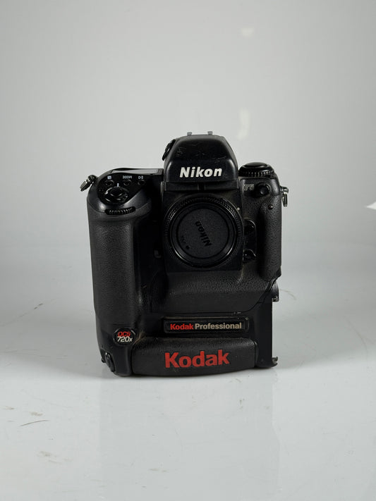 Nikon F5 KODAK Professional DCS720x digital camera