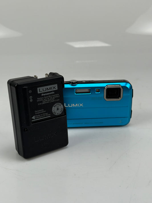 Panasonic LUMIX DMC-TS25 16.1 MP Digital Camera Blue