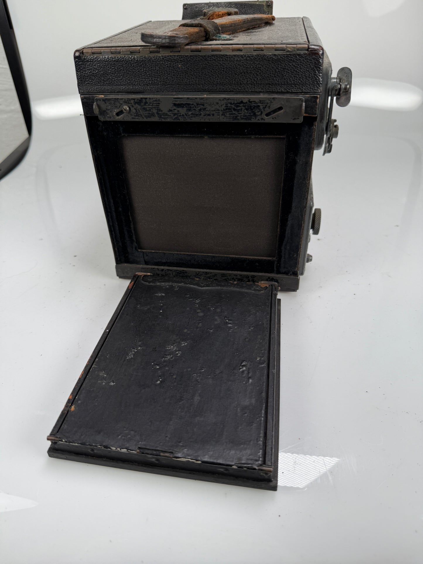 Graflex RB series B 4x5 Focal Plane Shutter Camera w Kodak 7 1/2 inch F4.5 lens