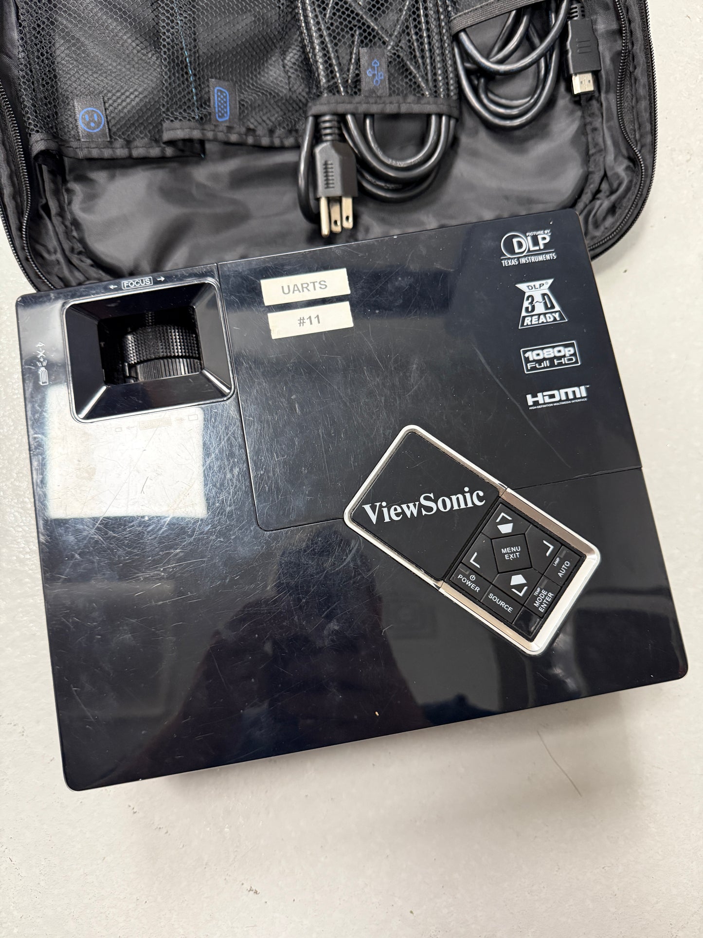 ViewSonic PJD7820HD (VS14937) Full HD DLP Projector W/power Cord& Cable Tested