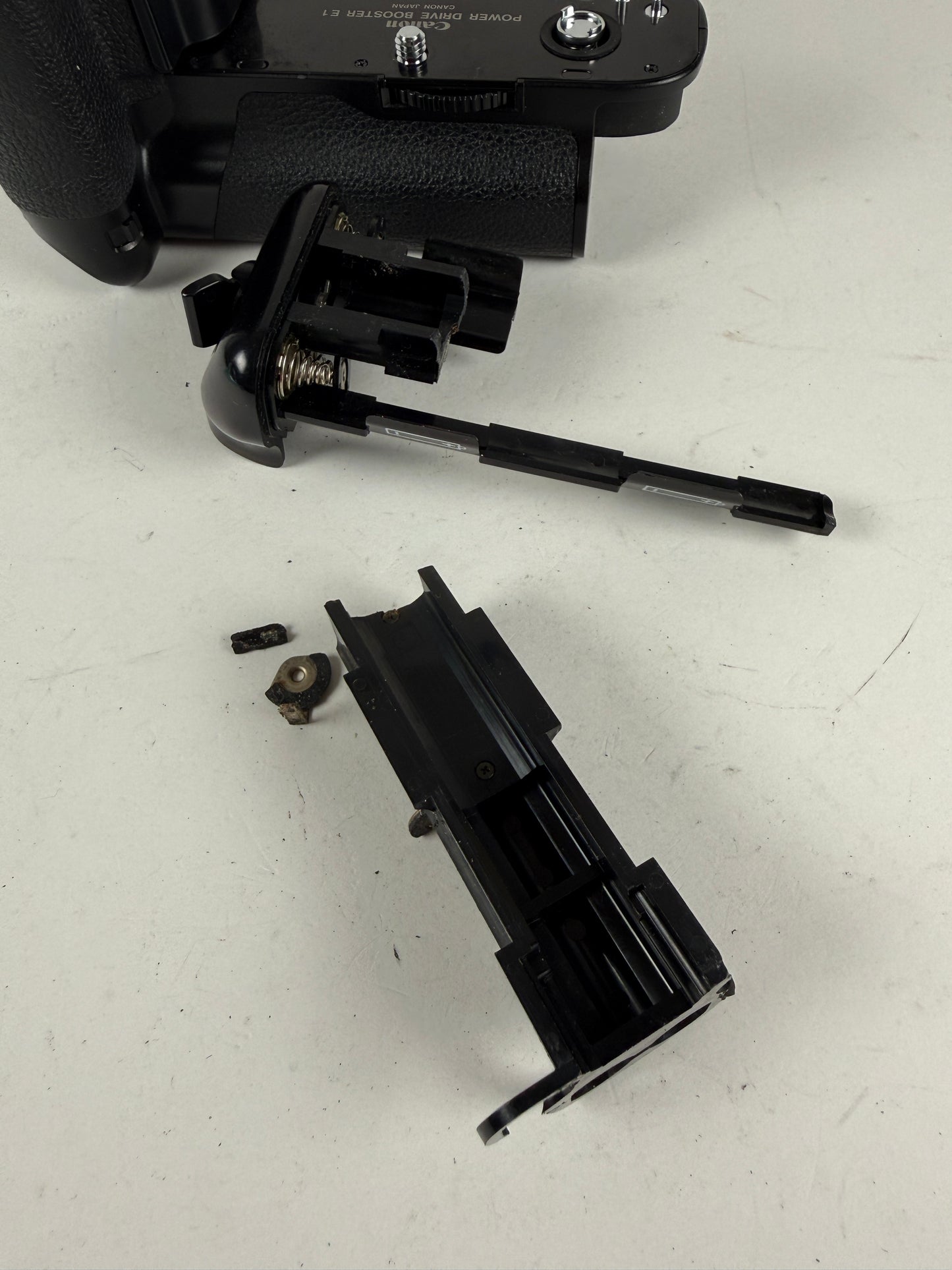 Canon Power Drive Booster E1 (1V/1VHS,3,1/1N) (Copy)