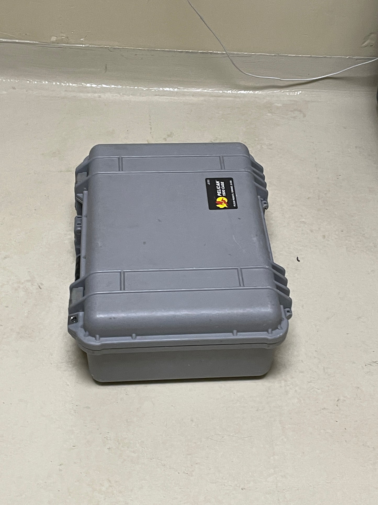 Pelican 1500 Hard Case (gray)