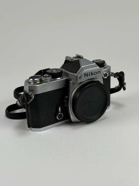 Nikon FM 35mm SLR Film Camera Chrome Body