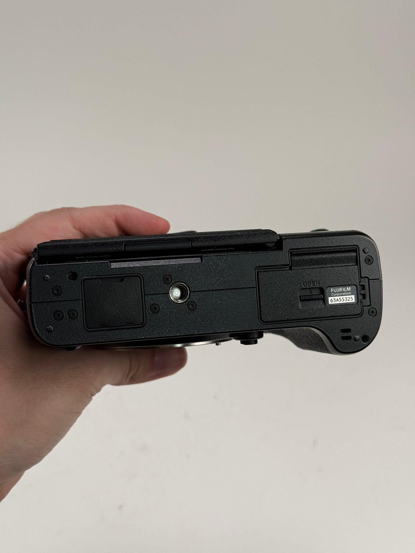 Fuji Fujifilm X-T2 24.3MP Mirrorless Black Digital Camera Body