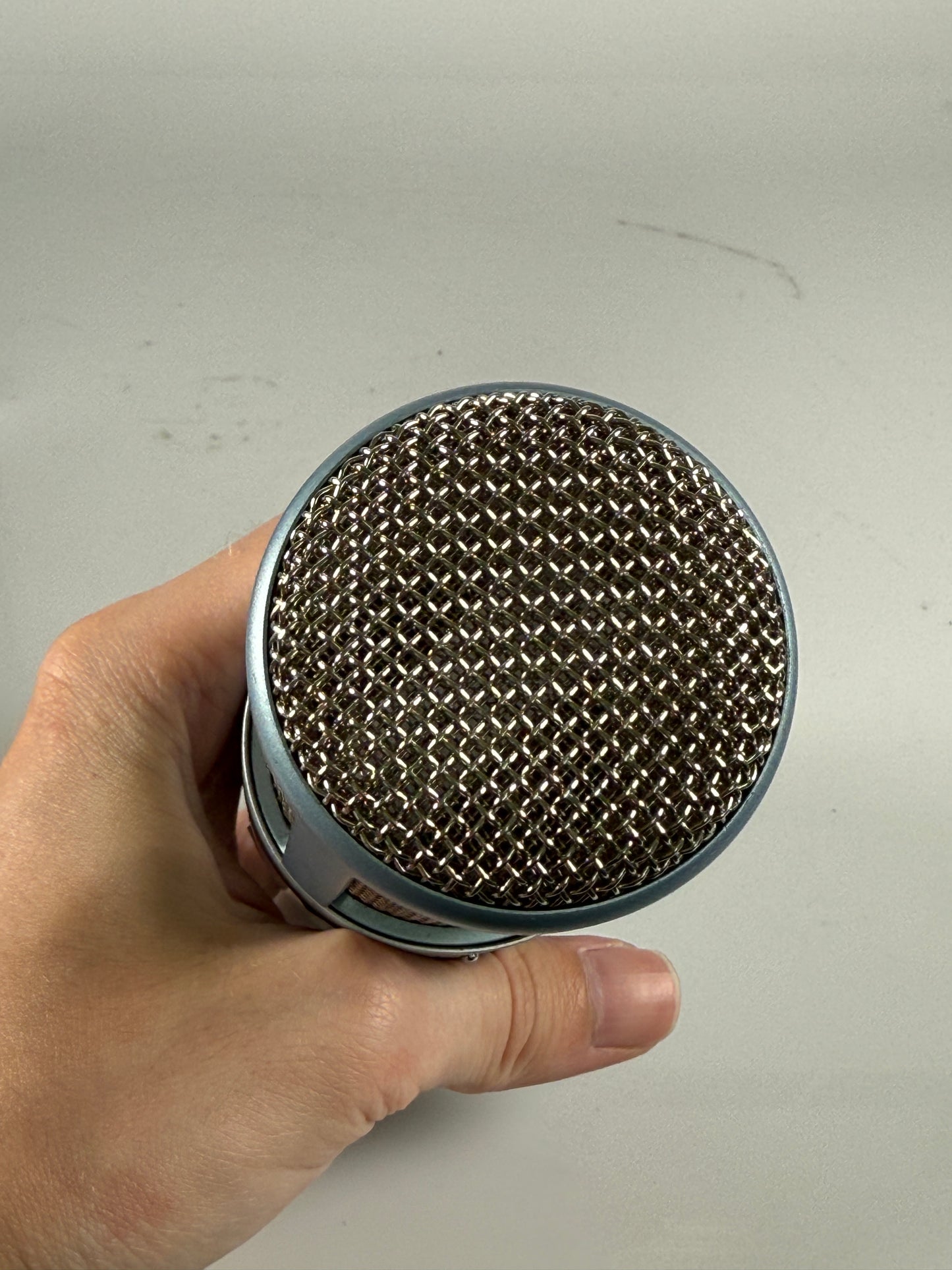 AKG Perception 220 Condenser Microphone