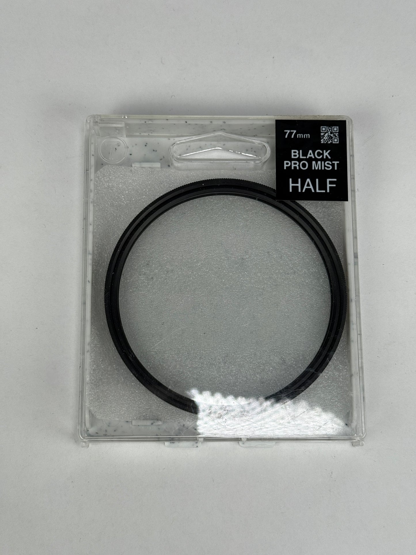Tiffen 77mm Black Pro-Mist 1/2 Filter Halation Diffusion Filters