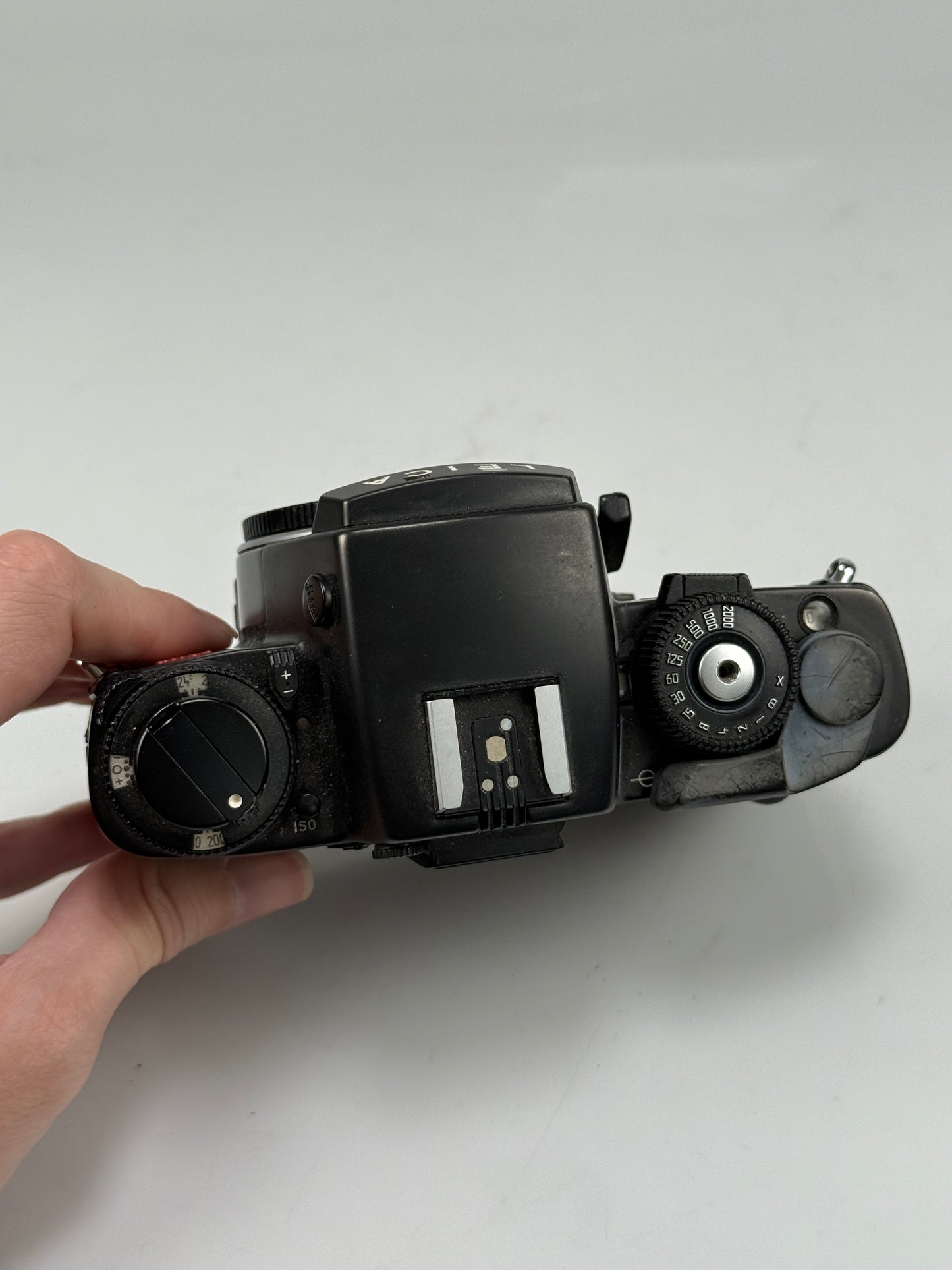 Leica R6.2 R 6.2 Black 35mm SLR Film Camera Body