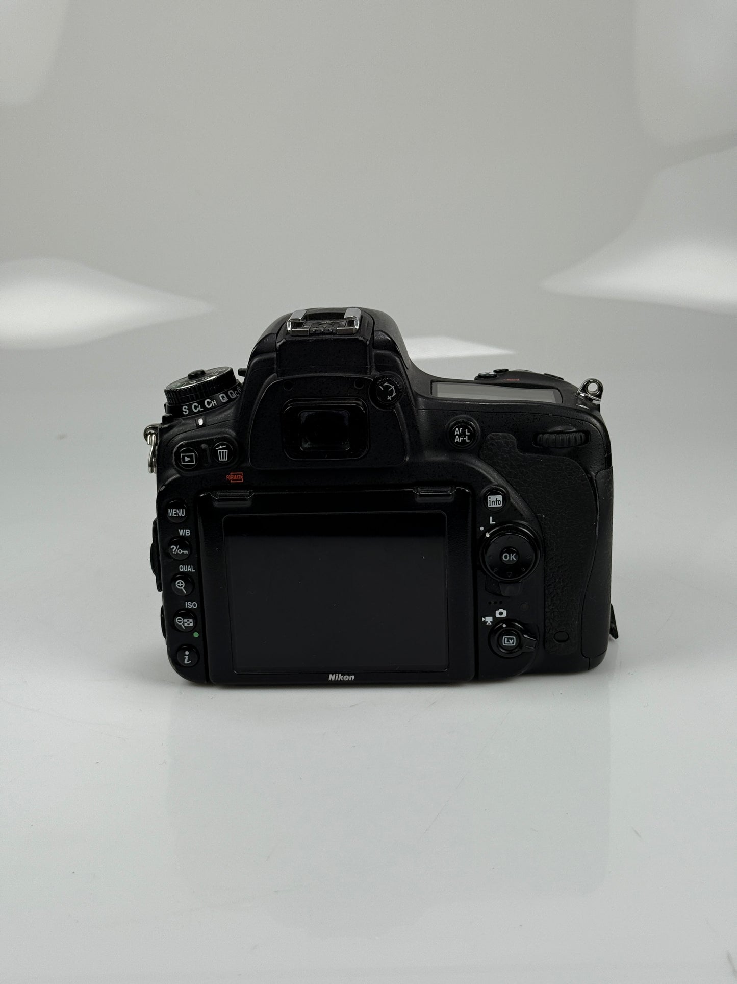 Nikon D750 24.3MP Digital SLR Camera Body
