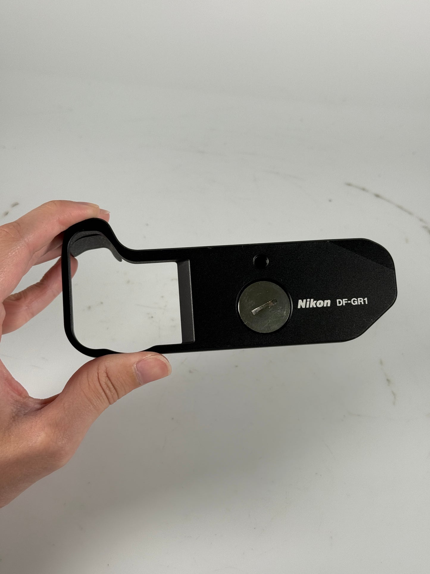 Nikon DF-GR1 Grip for DF FX Full Frame Digital Camera