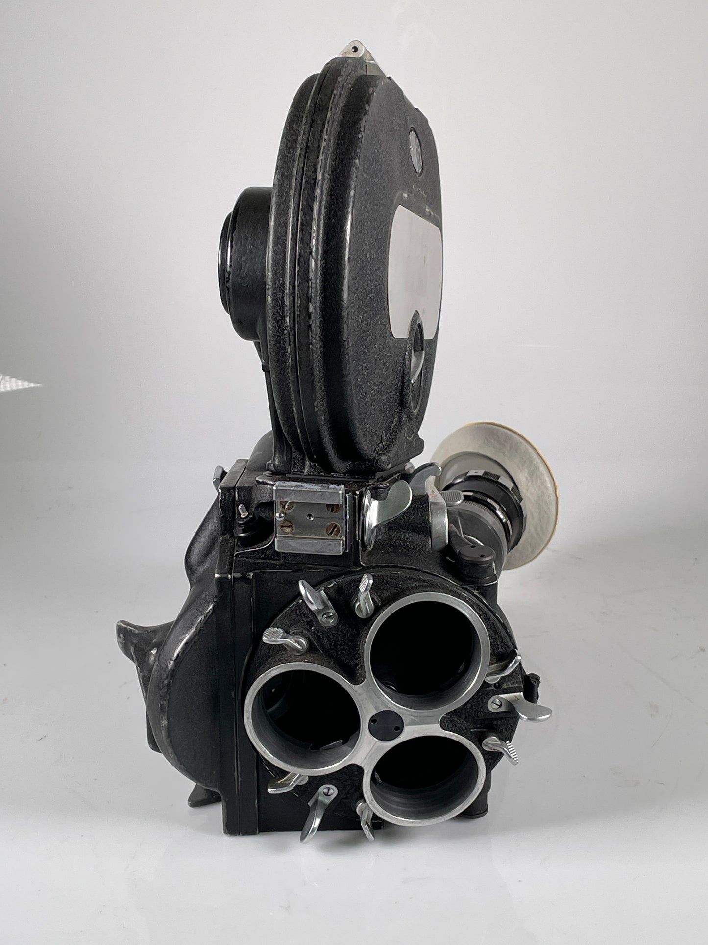 Arri Arriflex 16M 16 M Cine Camera 16mm w/ magazine