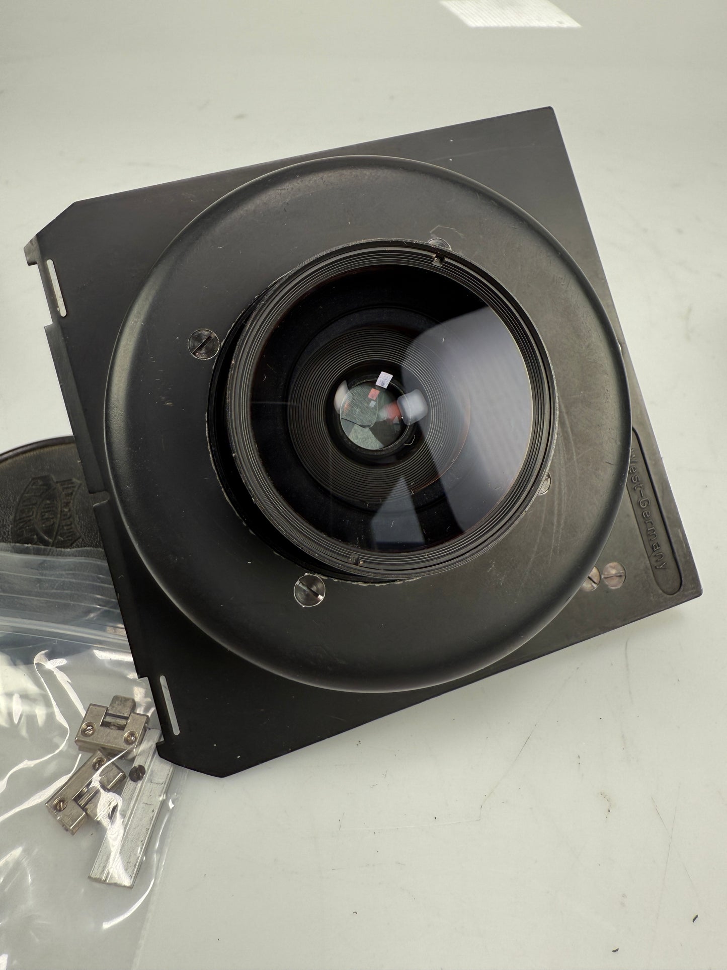 Linhof select Schneider Super Angulon 75mm f8 Large format lens, with cam RARE