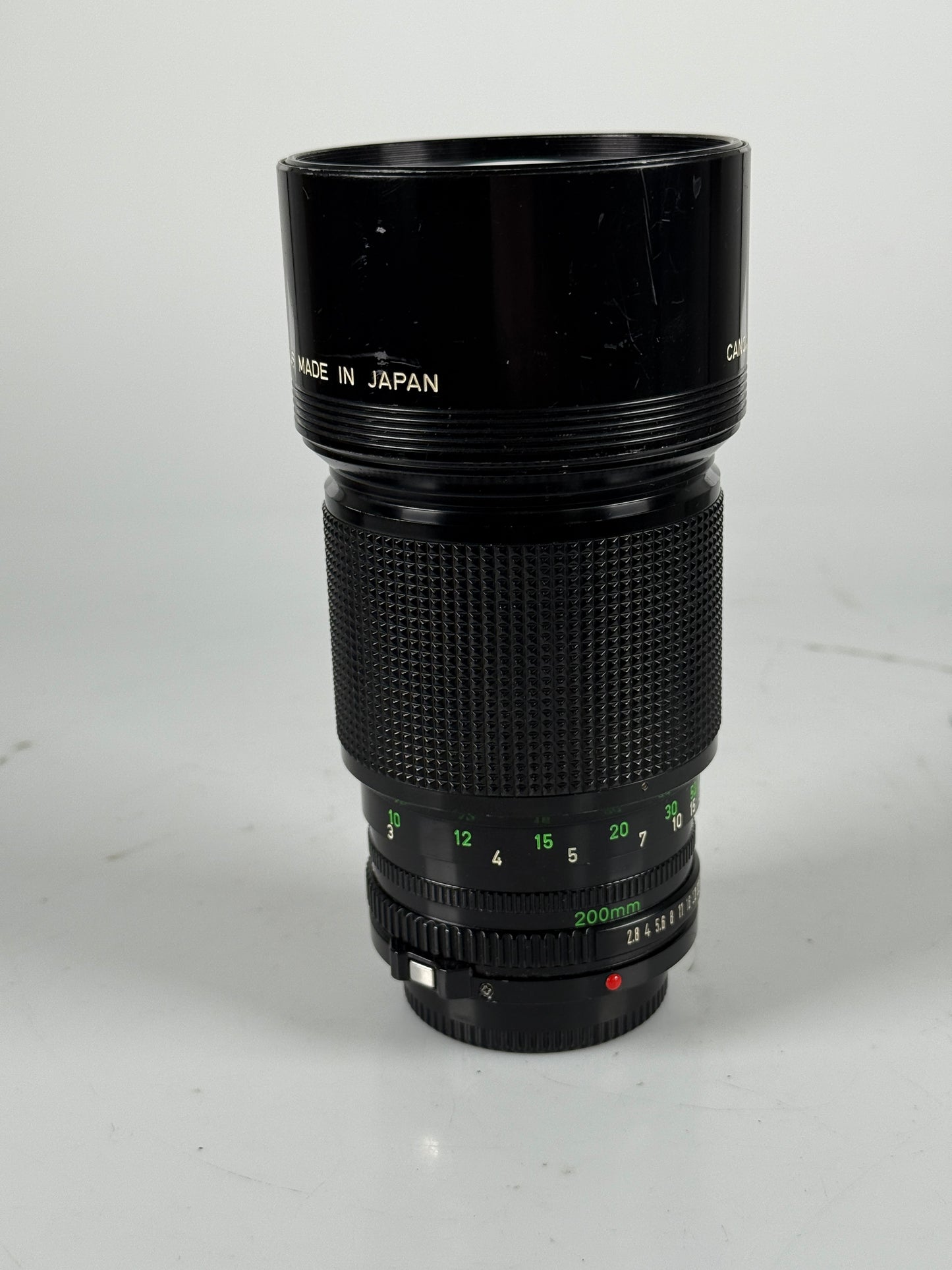 CANON New FD NFD 200mm f2.8 Telephoto MF Lens