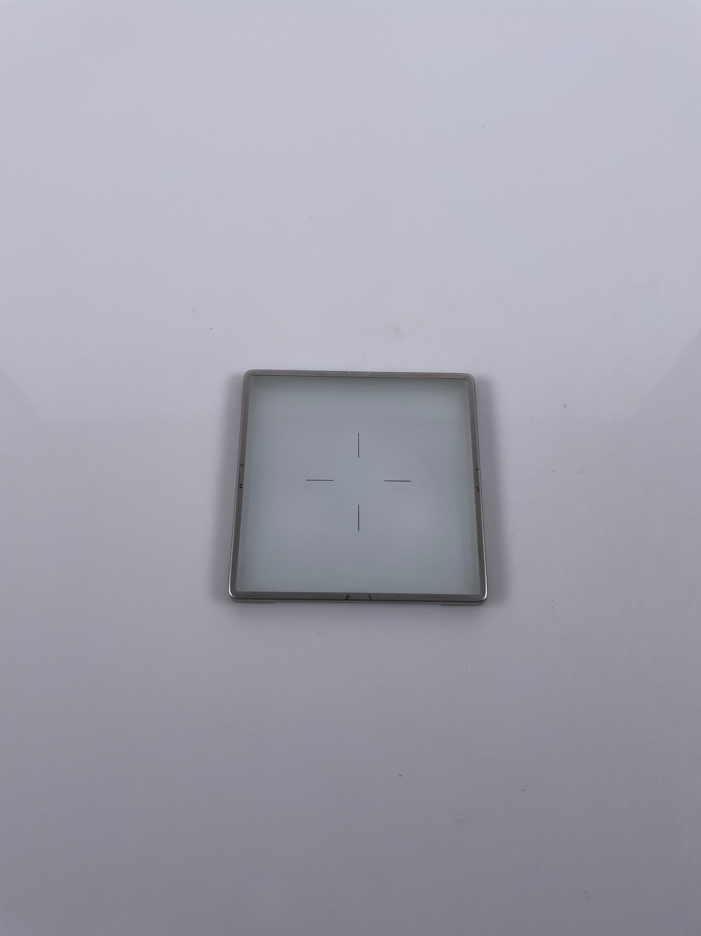 Hasselblad 42161 Standard Focusing Screen Cross Hair for 500 Series