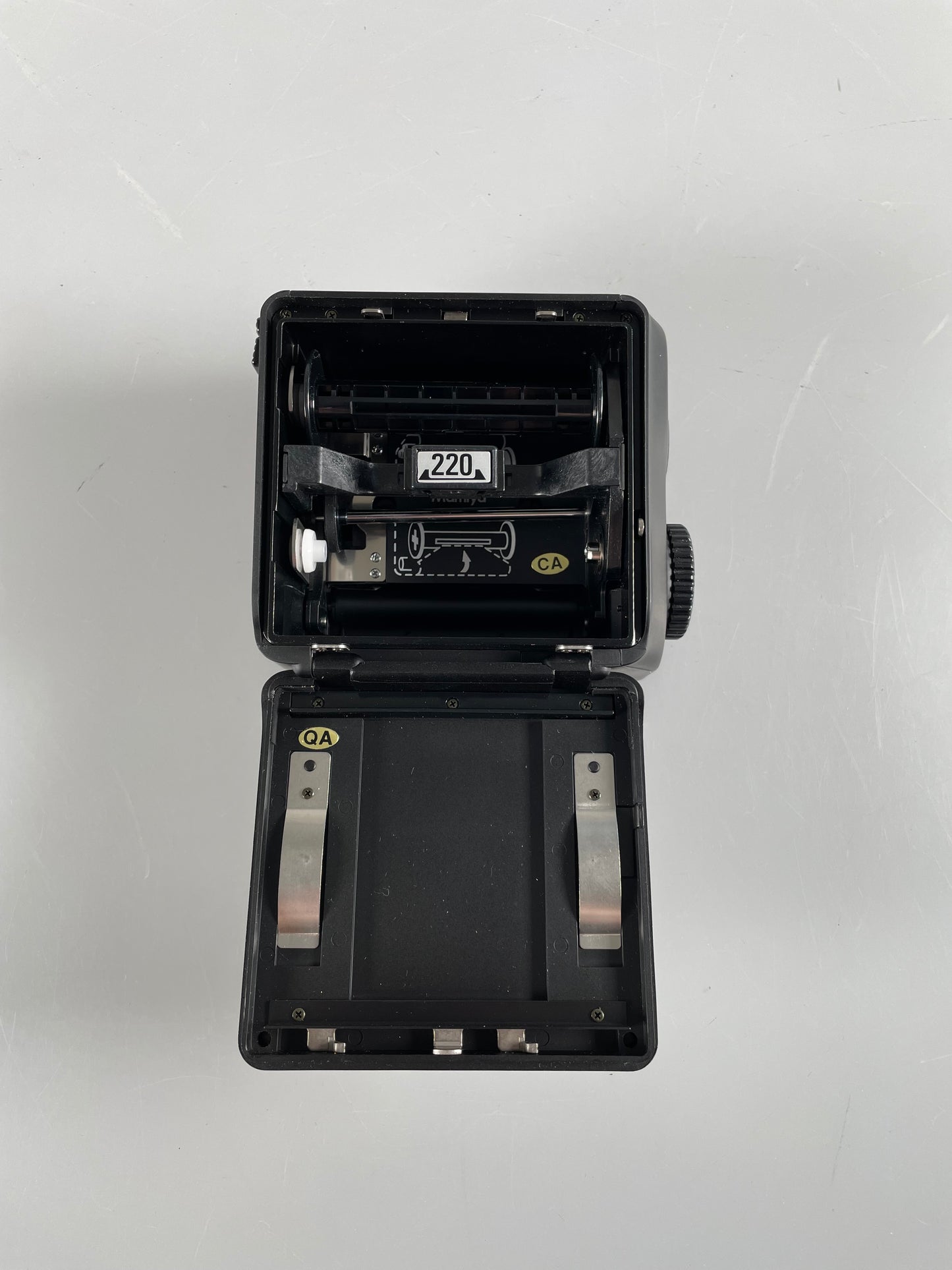 Mamiya 645 220 Film Back Super, Pro, TL w/Insert