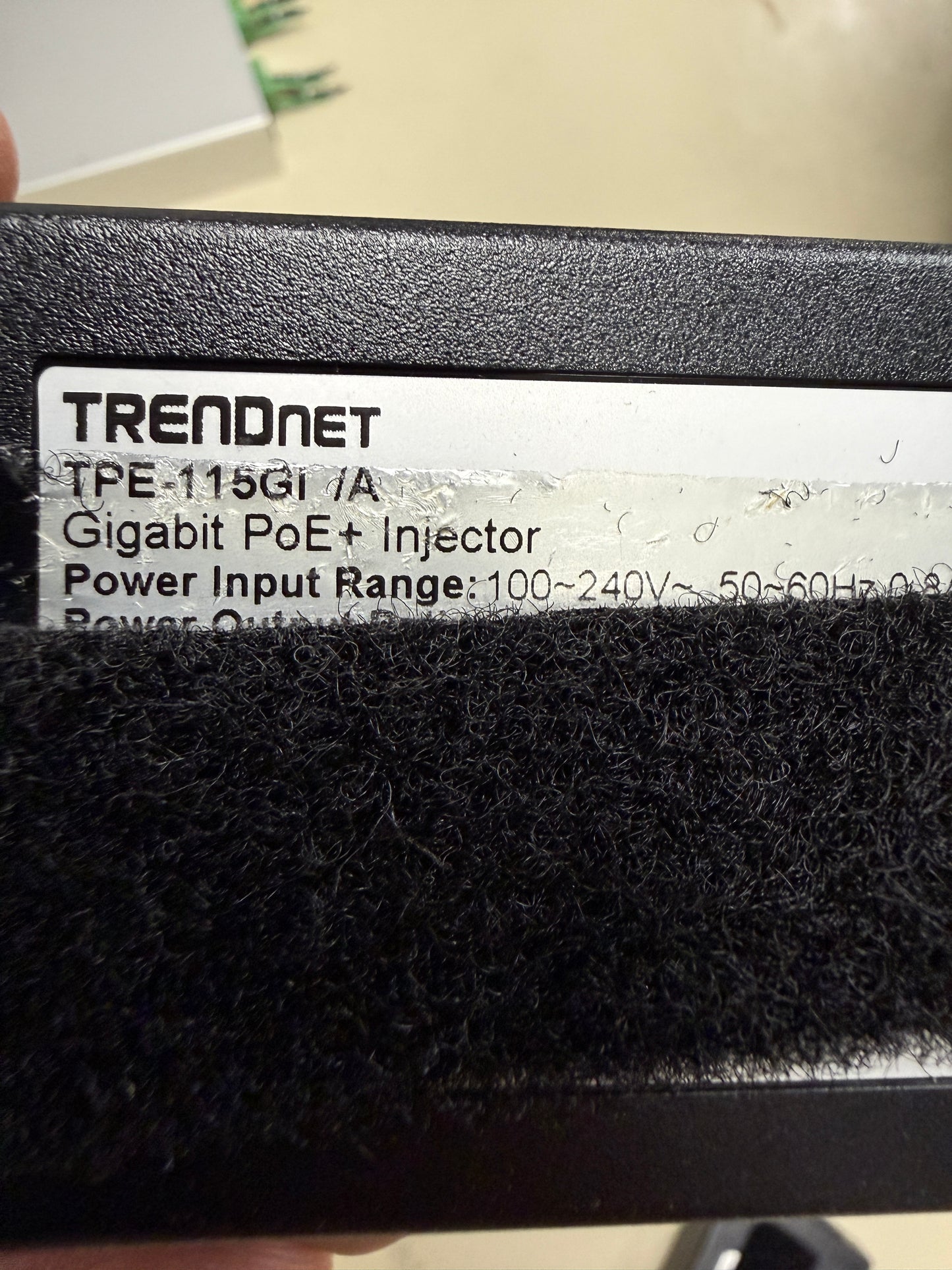 TRENDNET TPE-115GI/A Gigabit PoE+ Injector Power over Ethernet
