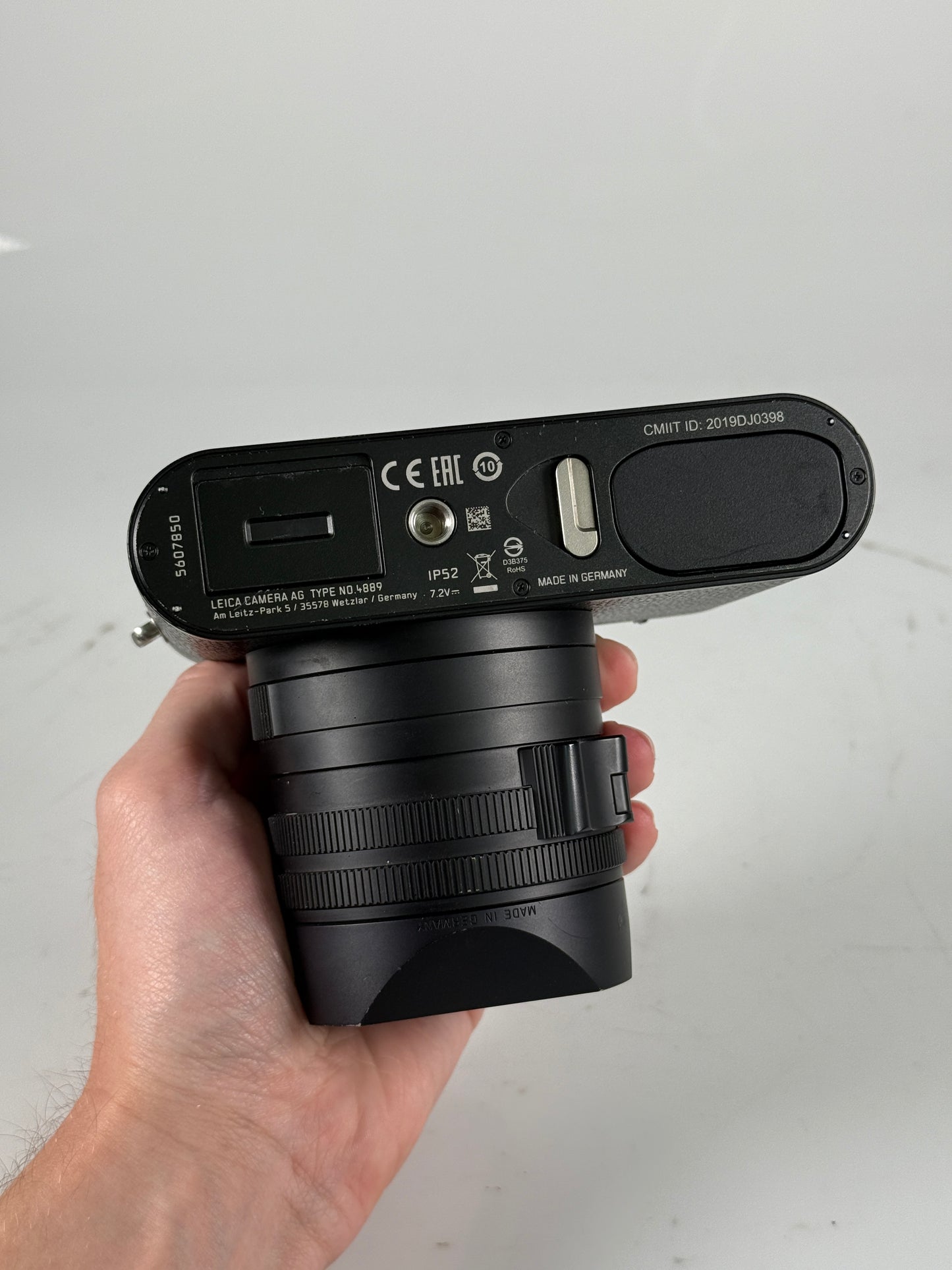 Leica Q2M Q2 Monochrom Digital Camera - Black 19055 with original box