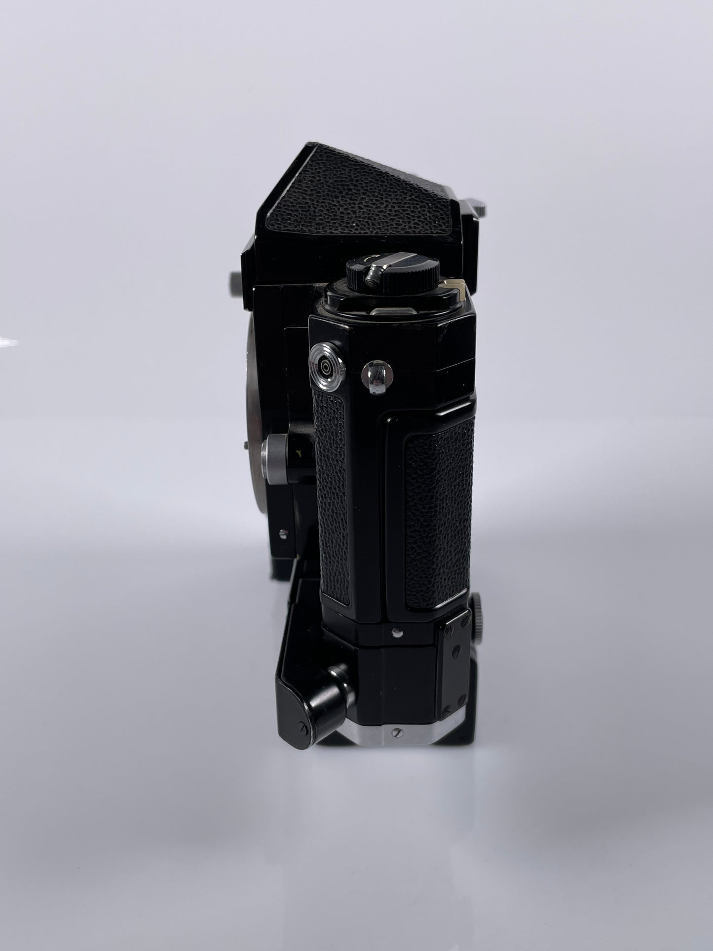 Nikon F 35mm SLR Film Camera + Motor Drive F-36 with battery Black prism