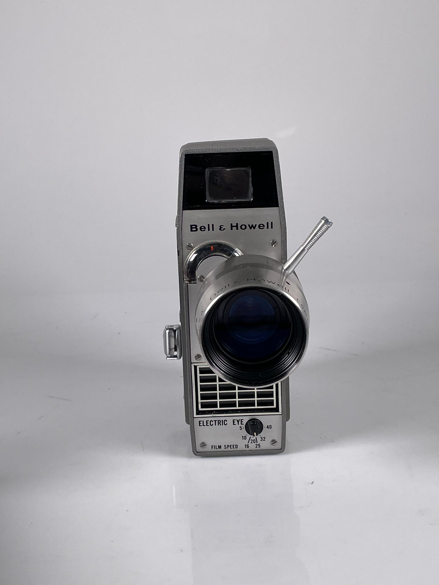 Bell & Howell Electric Eye 8mm Camera – TESTED & WORKING – Vintage Movie Camera