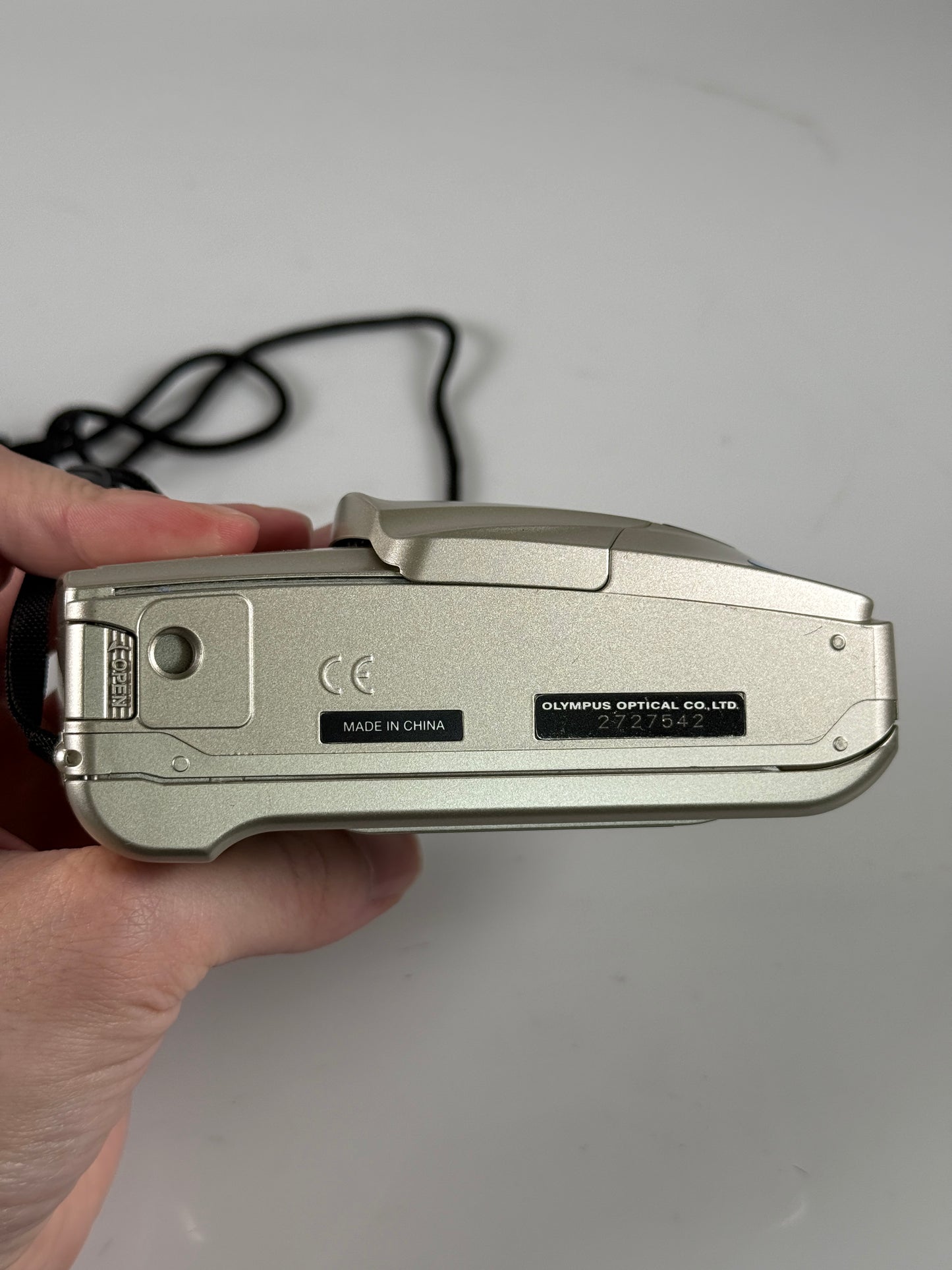 Olympus Stylus Epic Zoom 115 35mm Point & Shoot Film Camera