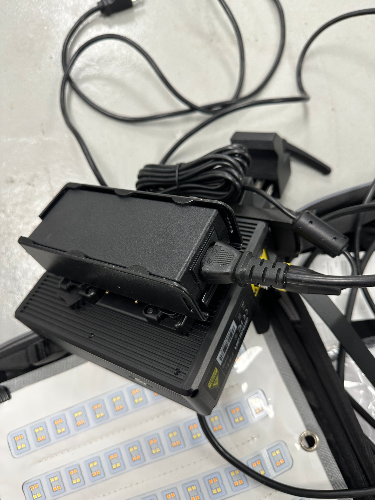 Aputure Amaran F21x kit 2x1’ Flexible LED Mat Fixture