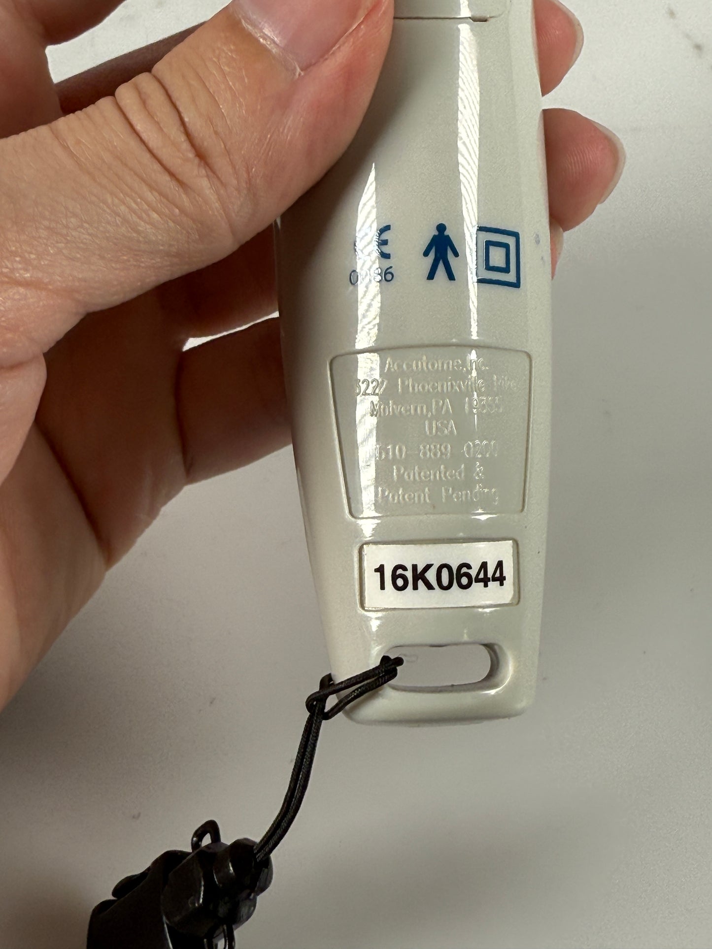 ACCUTOME PACHPEN MODEL 24-5100 PACHYMETER W/ CARRYNG CASE