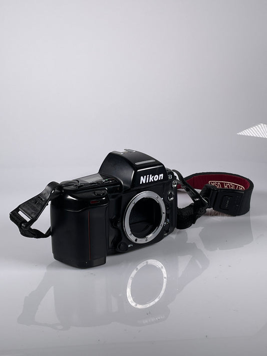 Nikon N90s AF SLR Film Camera Body