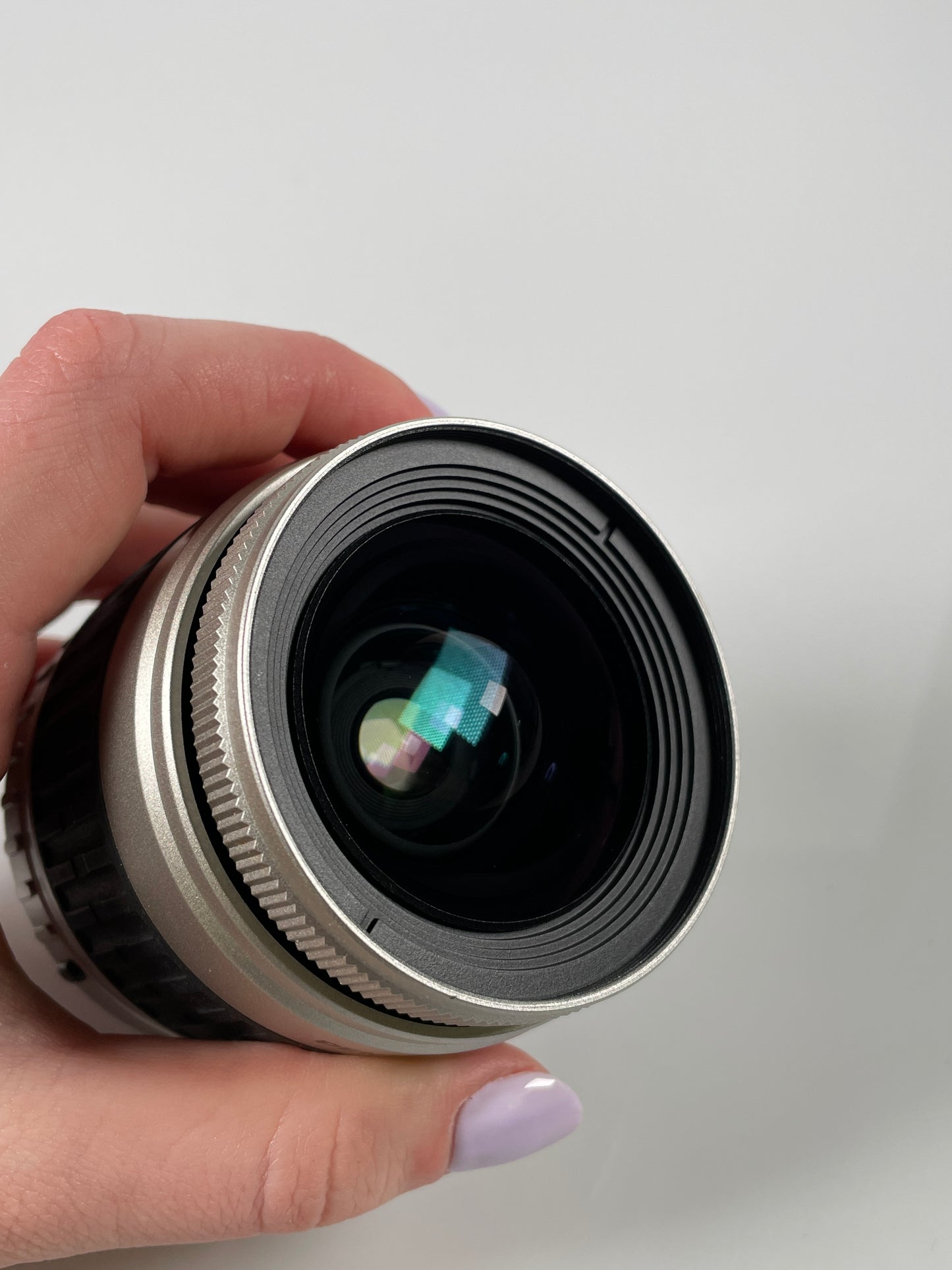 SMC Pentax-FA 28-90mm f3.5-5.6 zoom lens