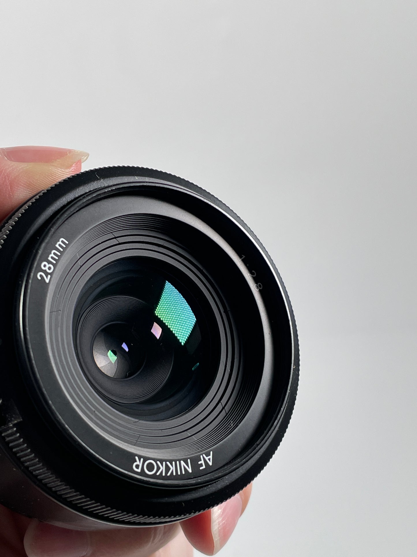 Nikon AF Nikkor 28mm f2.8 Wide Angle Prime Lens