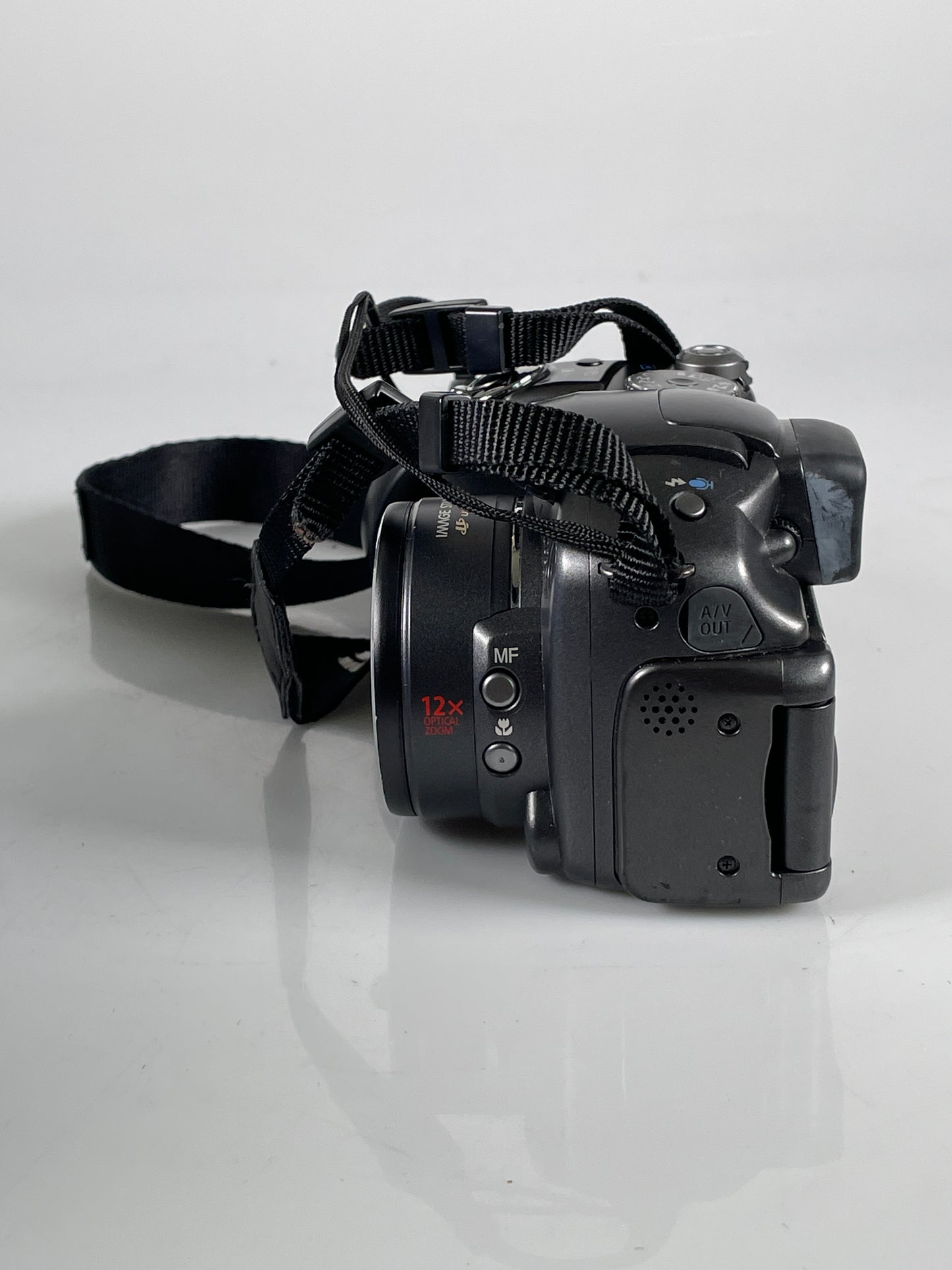 Canon PowerShot S3 IS 6.0MP Digital Camera - Black