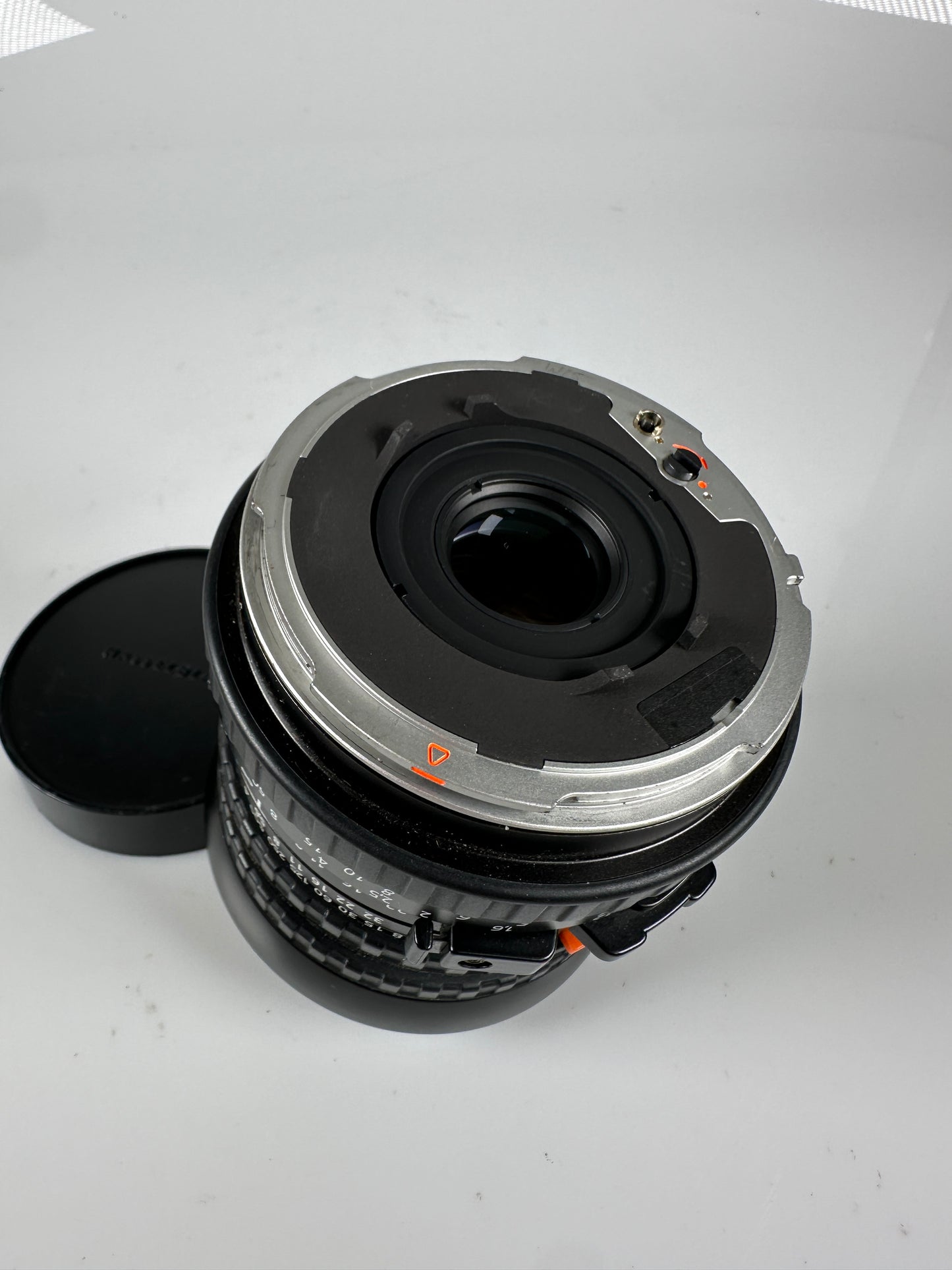 Hasselblad 50mm f4 Zeiss Distagon CFi FLE T* Lens