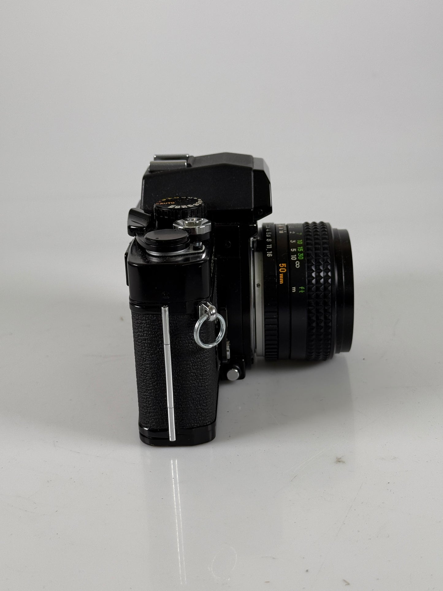 Minolta XE-7 Black 35mm SLR Film Camera w/ MD Rokkor-X PF 50mm f1.7 Lens