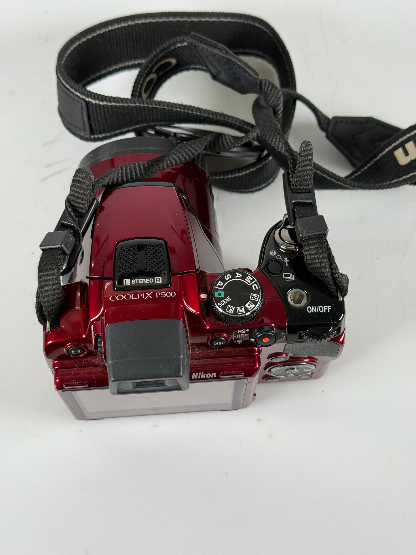 Nikon Coolpix P500 Digital Camera 36x Zoom 12.1 Megapixel Red