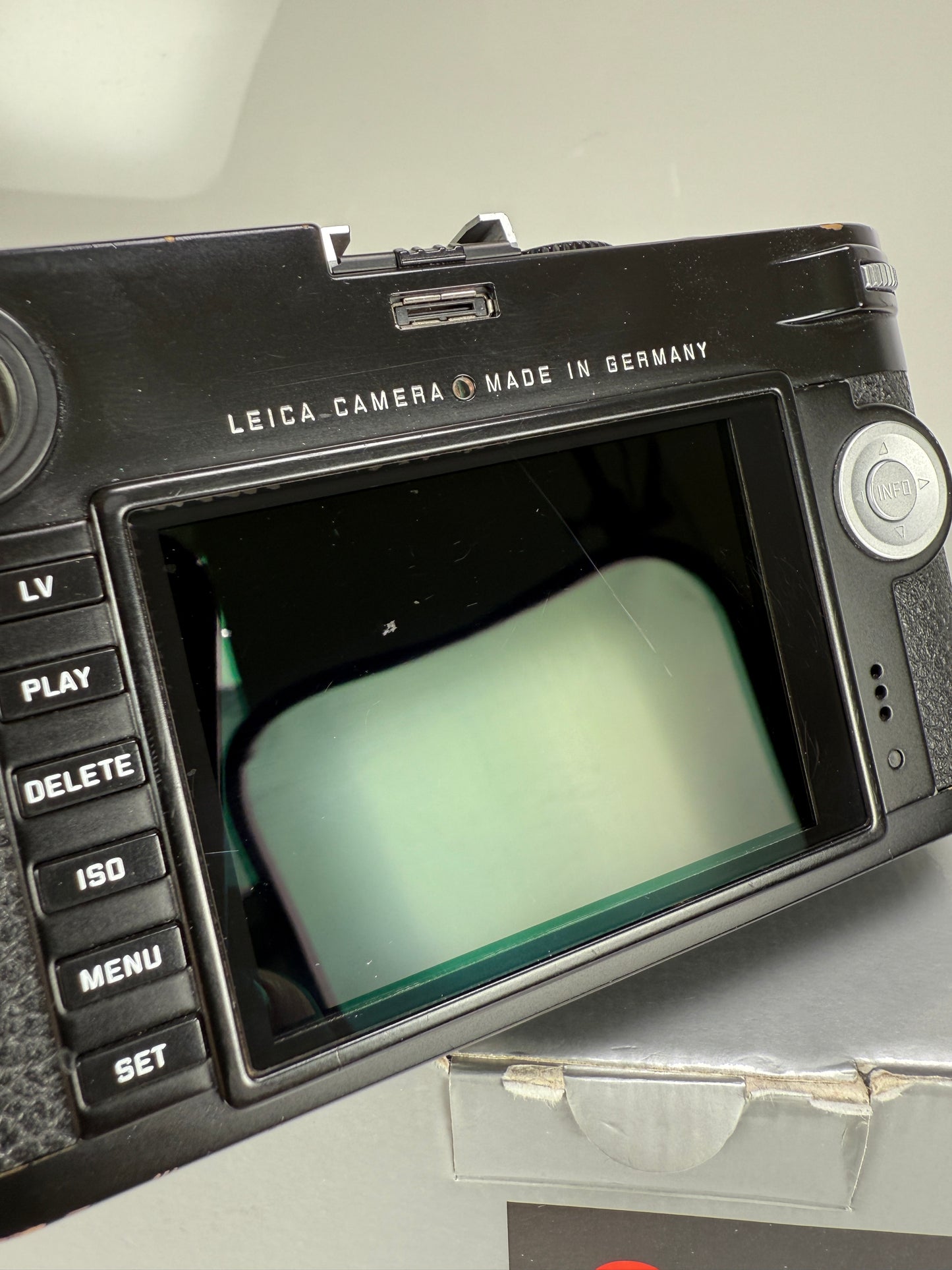 LEICA M (Typ 240) M240 Black 24 MP Digital Rangefinder Camera Body