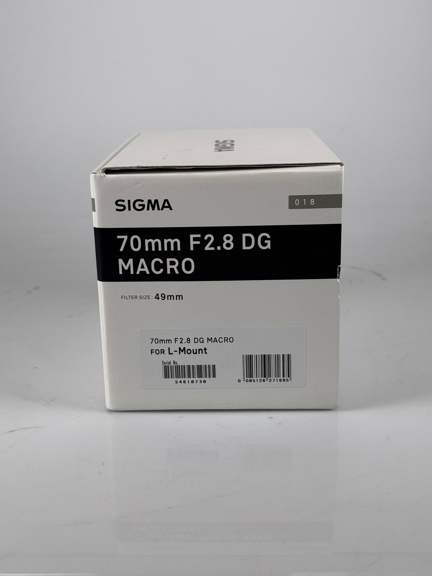 Sigma 70mm f2.8 Art DG Macro Lens for L mount
