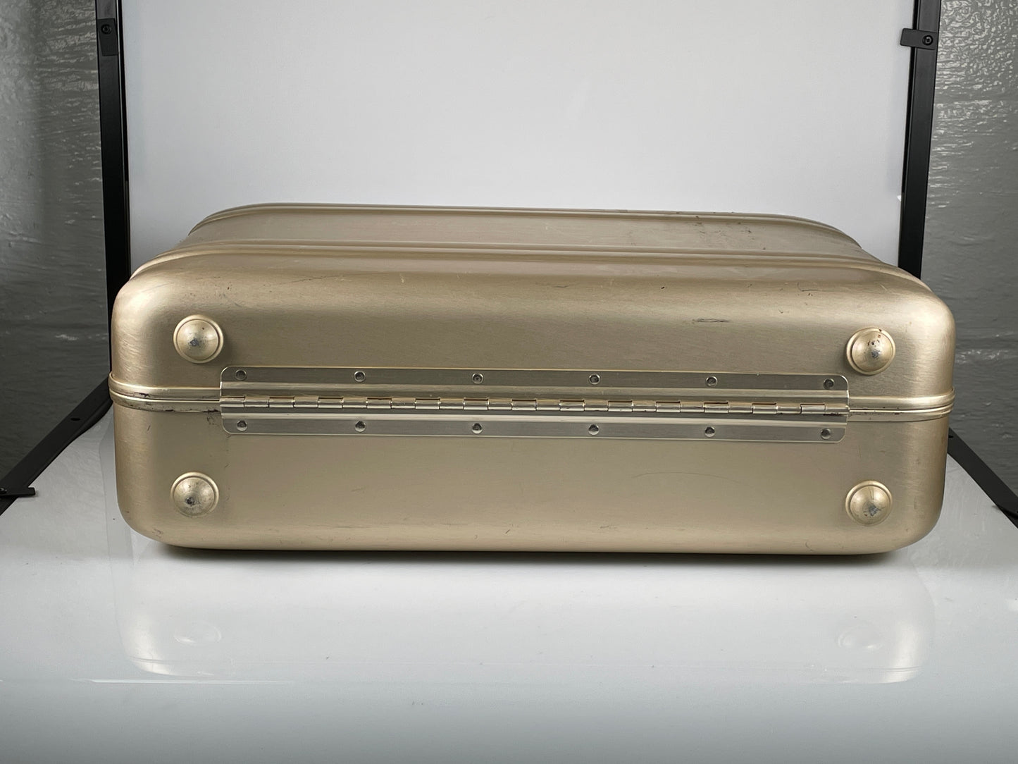 Zero Halliburton Aluminum camera Combo Lock Case Gold